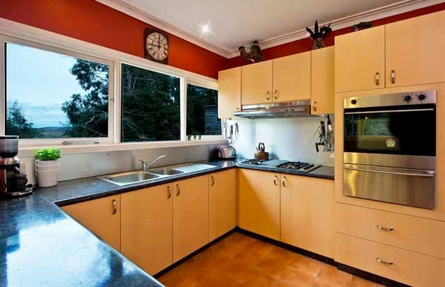 1 Hughes Road, UPPER FERNTREE GULLY VIC 3156, Upper Ferntree Gully - Thumbnail 3