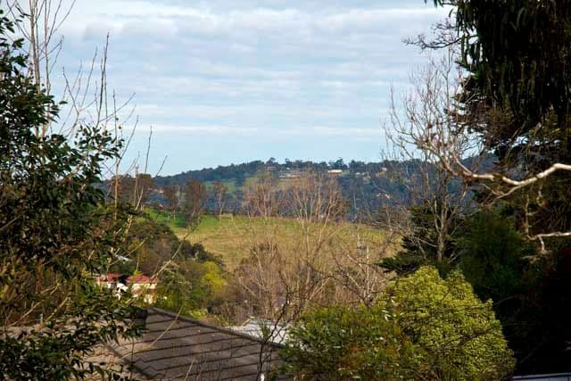 1 Hughes Road, UPPER FERNTREE GULLY VIC 3156, Upper Ferntree Gully - Thumbnail 5