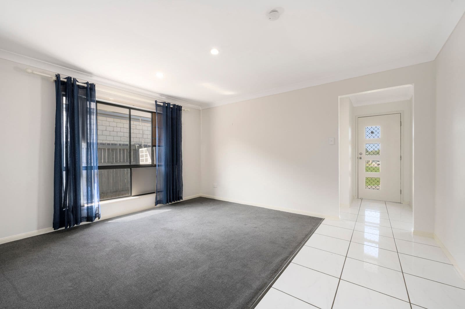 27 Riverbend Crescent, Morayfield QLD 4506, Morayfield - Thumbnail 3