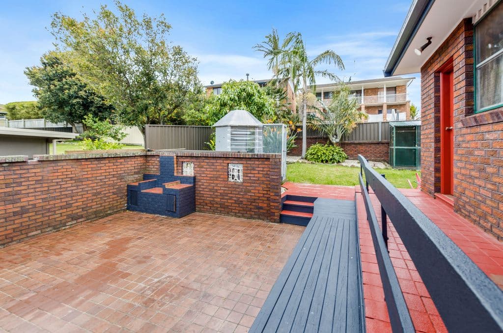 17 Bruce Avenue, Mount Warrigal - Thumbnail 8
