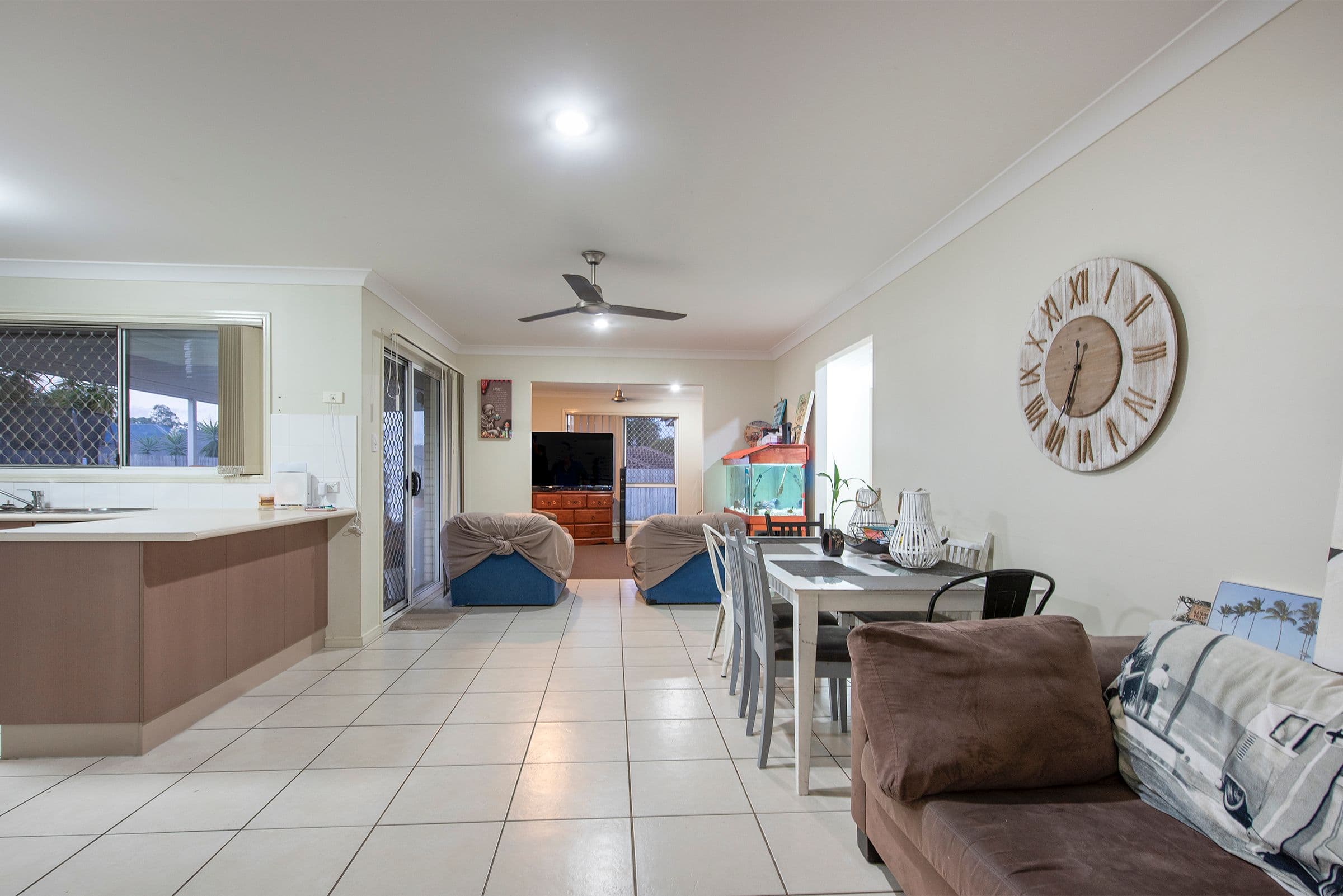3 Ernestine Circuit, Eagleby QLD 4207, Eagleby - Thumbnail 4