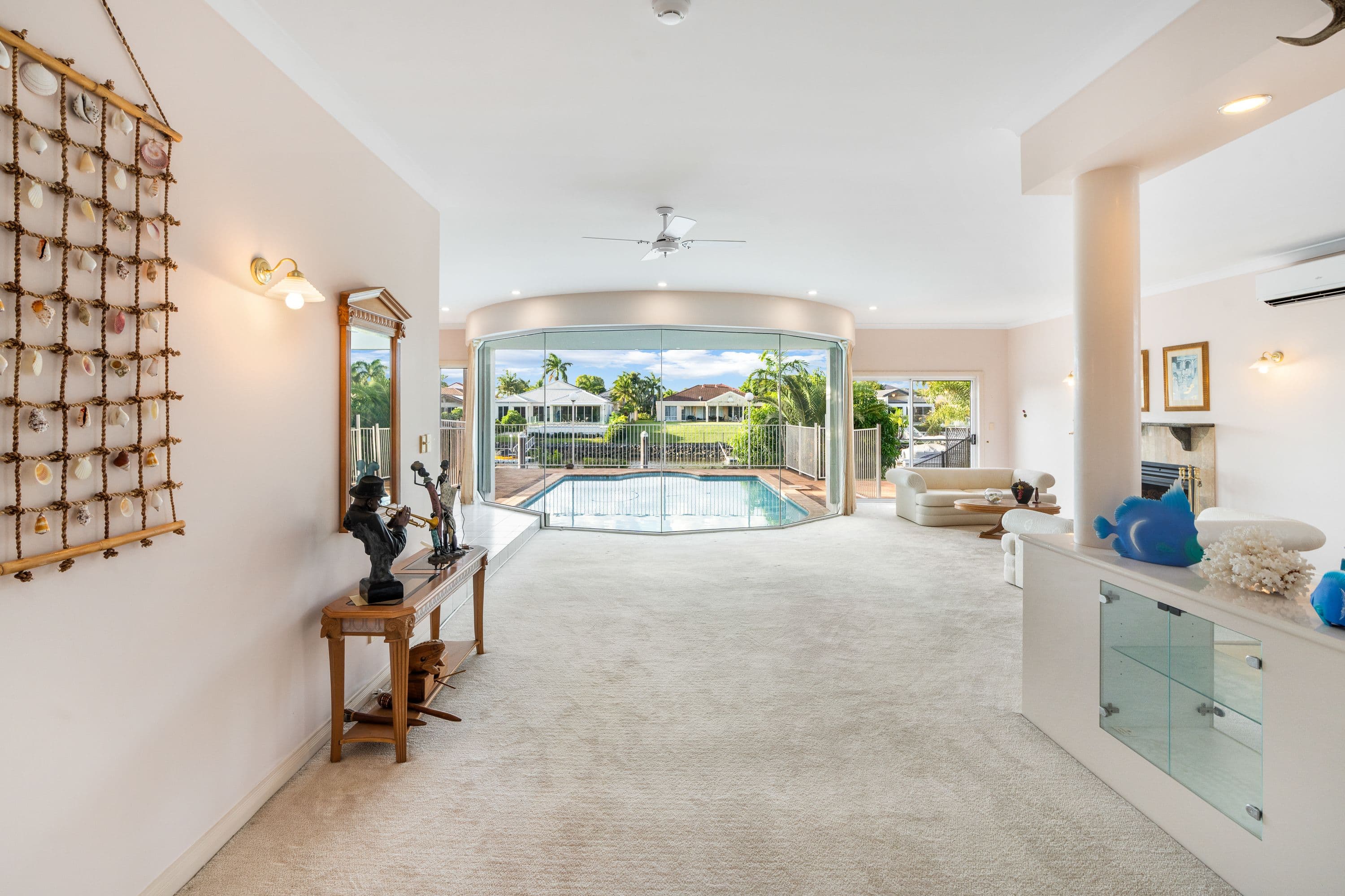 1083 Killymoon Drive, Hope Island QLD 4212, Hope Island - Thumbnail 3
