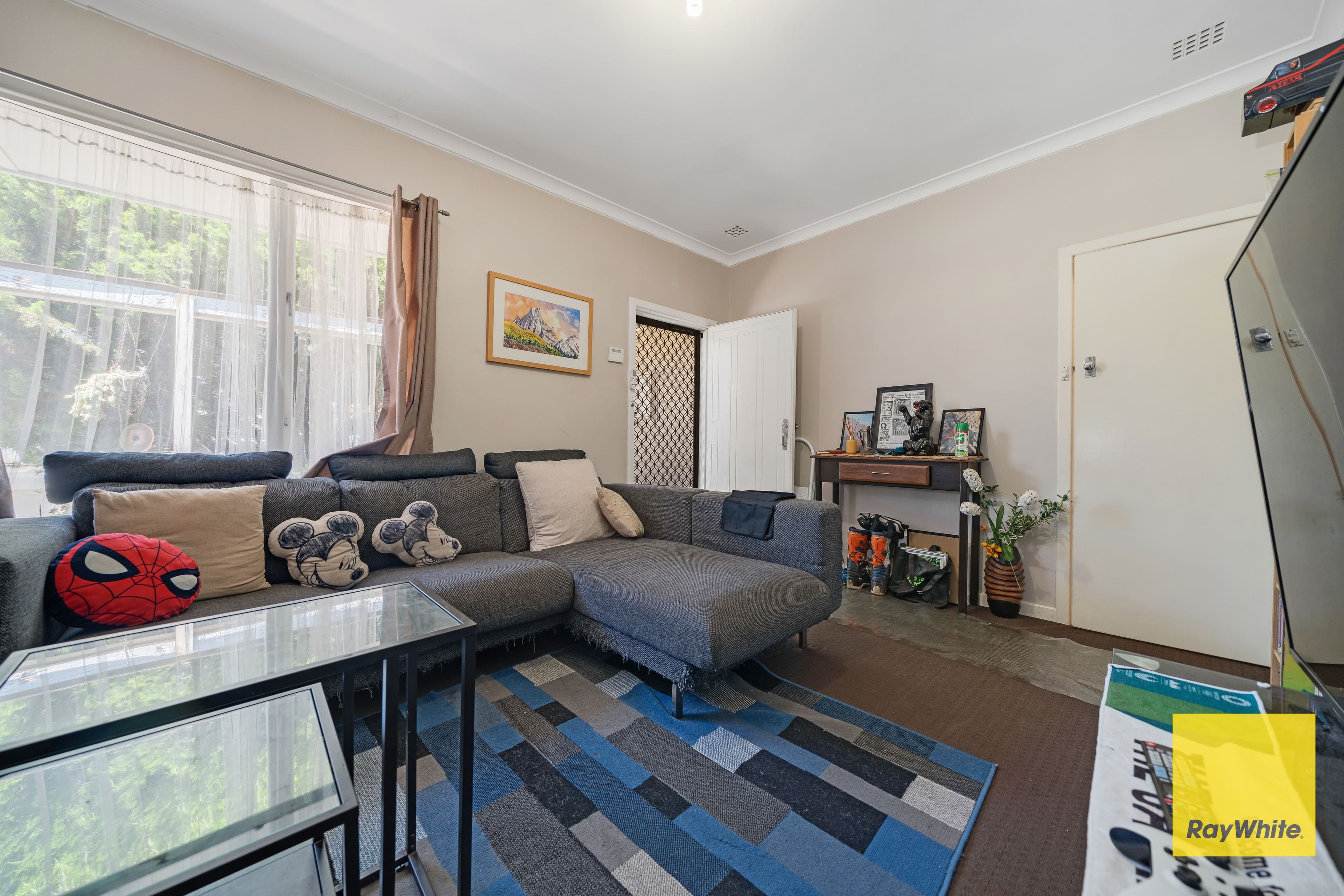 37 Mentone Road, Balga WA 6061, Balga - Thumbnail 4