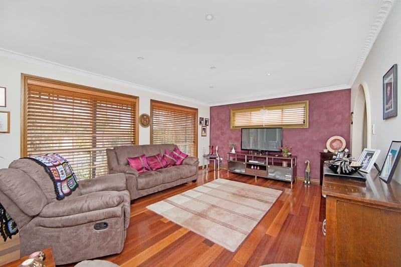 14 Sirius Avenue, BATEAU BAY NSW 2261, Bateau Bay - Thumbnail 2