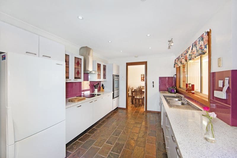 14 Sirius Avenue, BATEAU BAY NSW 2261, Bateau Bay - Thumbnail 4