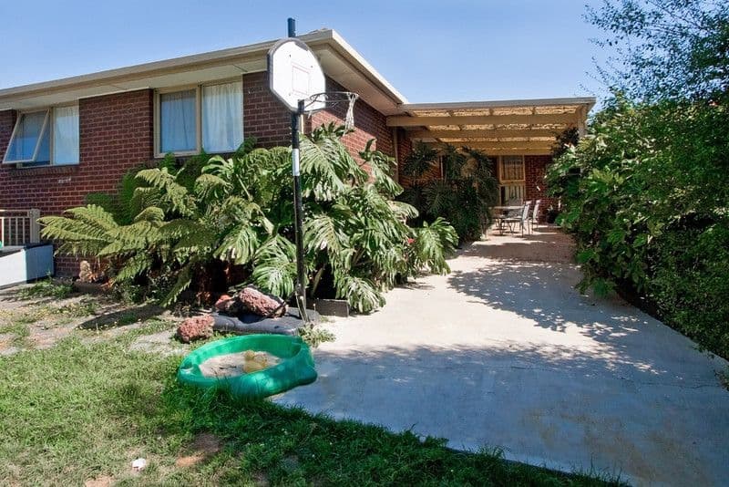 11 Silverton Drive, Ferntree Gully VIC 3156, Ferntree Gully - Thumbnail 7