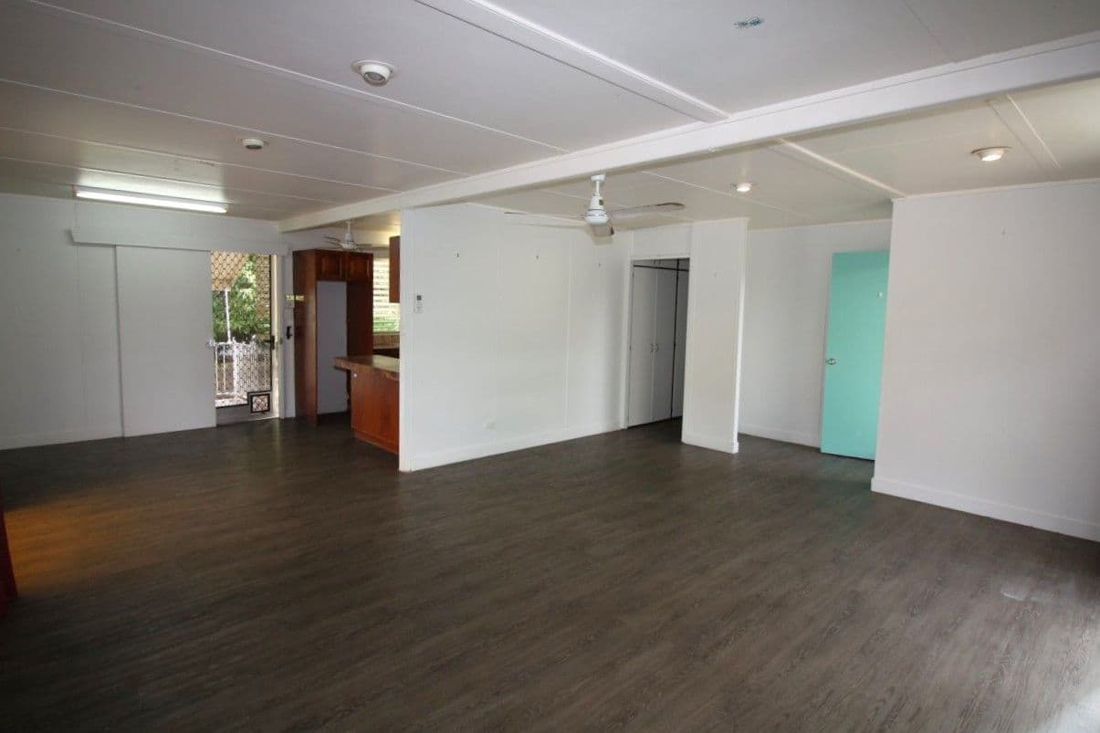 96 King Street, CHARTERS TOWERS CITY QLD 4820, Charters Towers City - Thumbnail 3