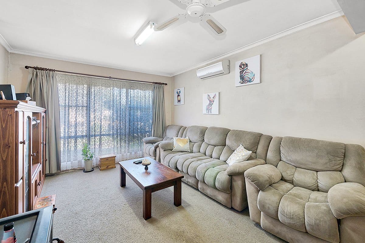 39 Sylvia Street, Dandenong North VIC 3175, Dandenong North - Thumbnail 2