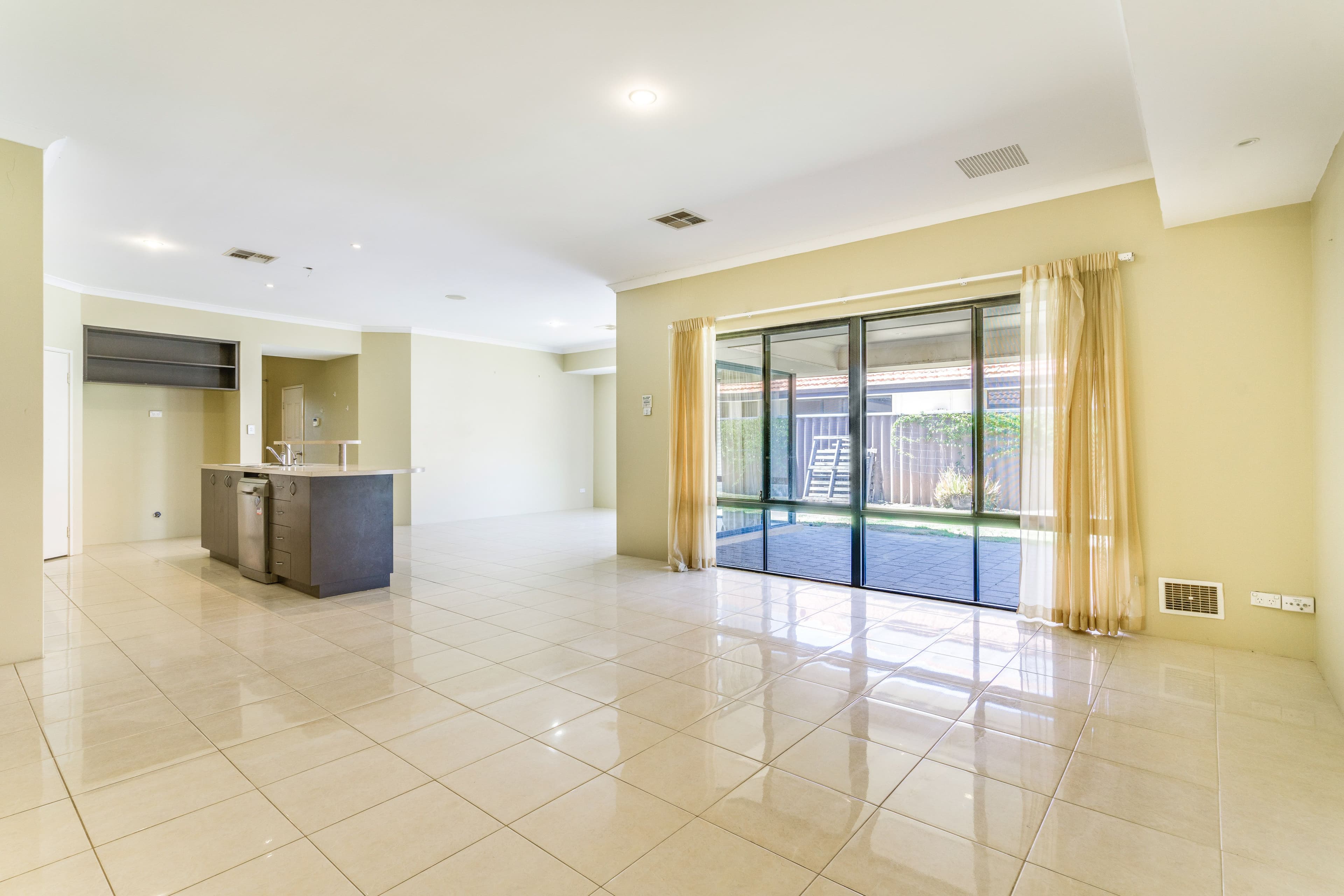 23 Almond Avenue, Shoalwater WA 6169, Shoalwater - Thumbnail 7