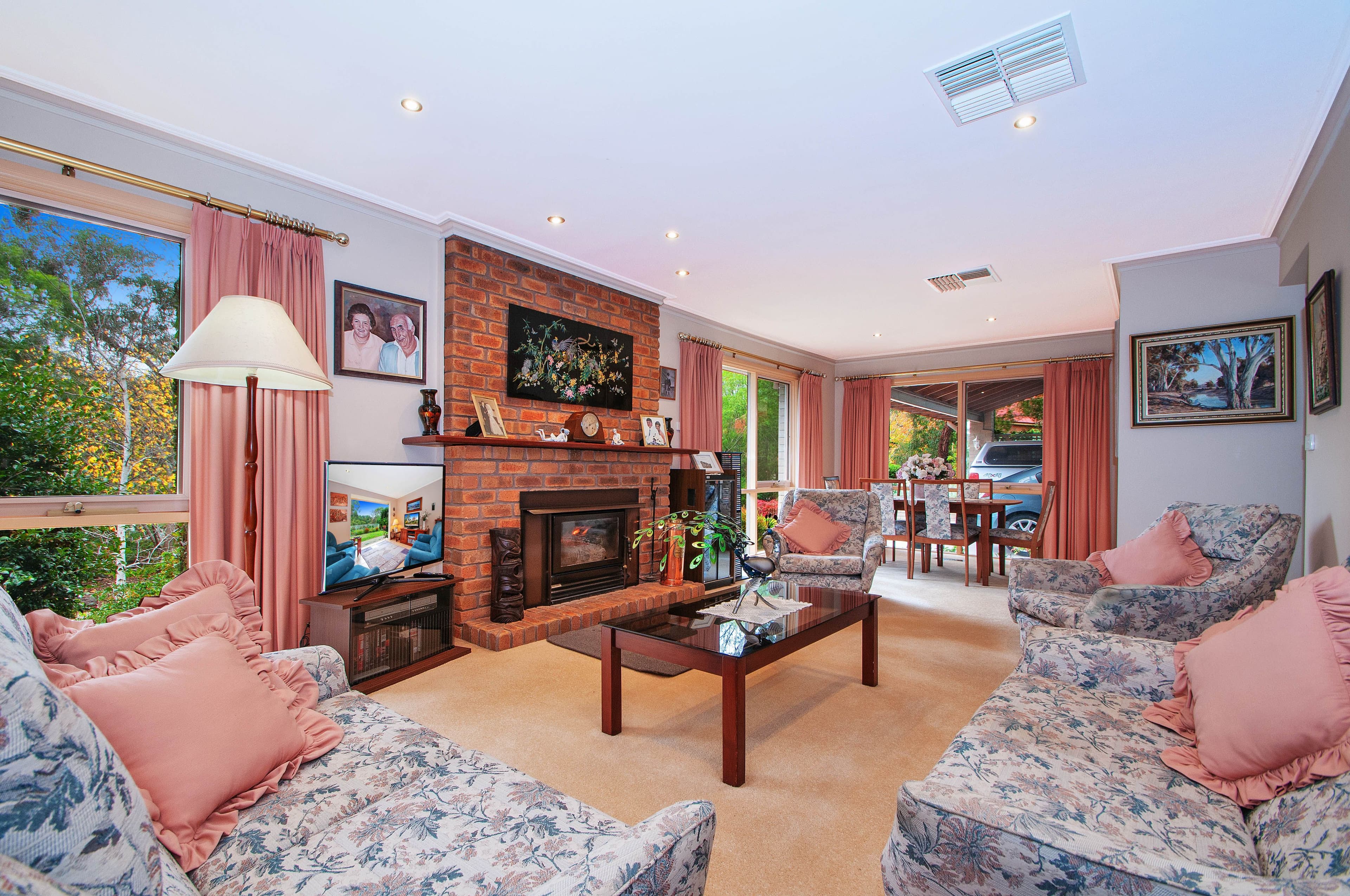 16 Victoria Close, Eltham VIC 3095, Eltham - Thumbnail 3