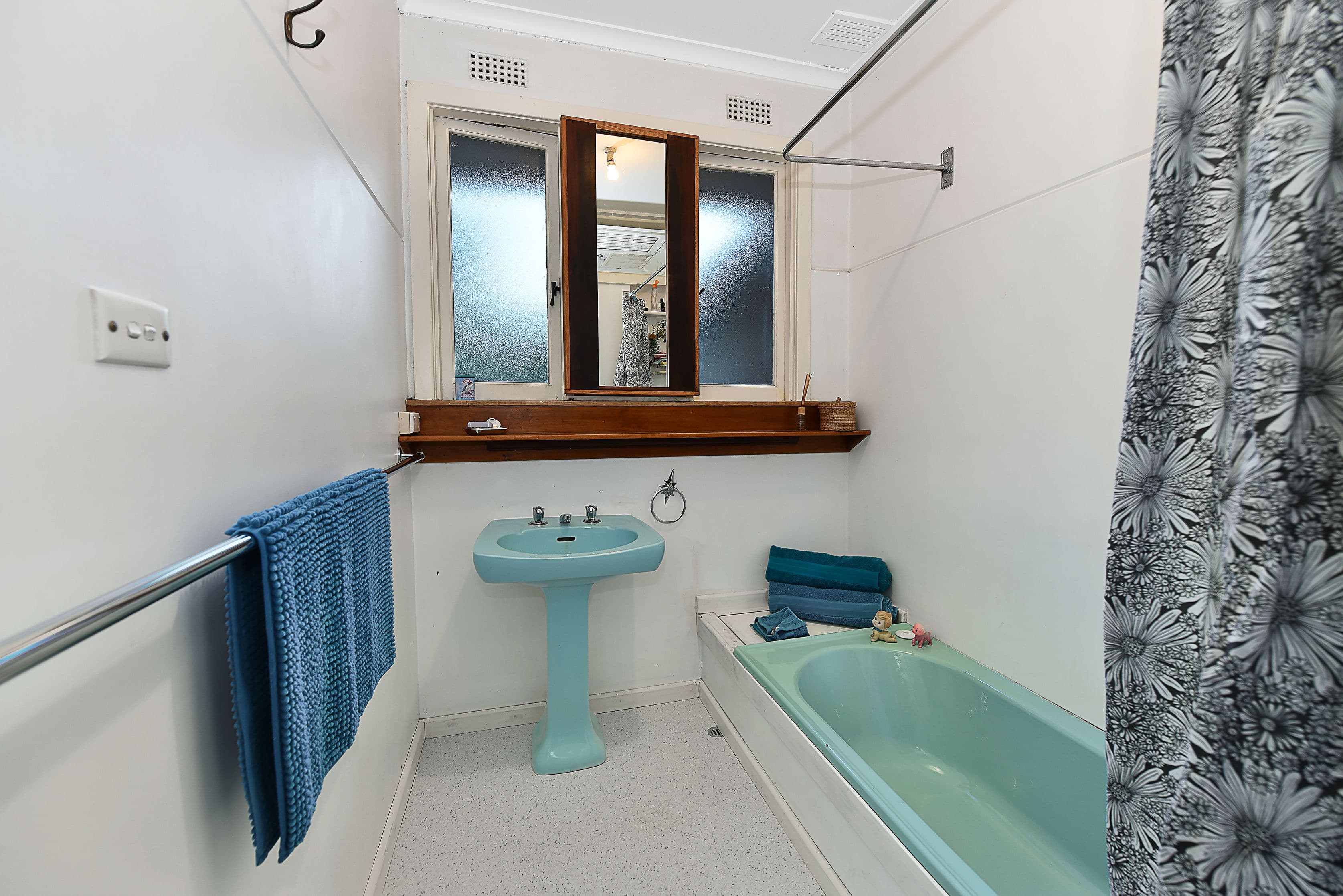8 Muriel Court, Coburg North VIC 3058, Coburg North - Thumbnail 5