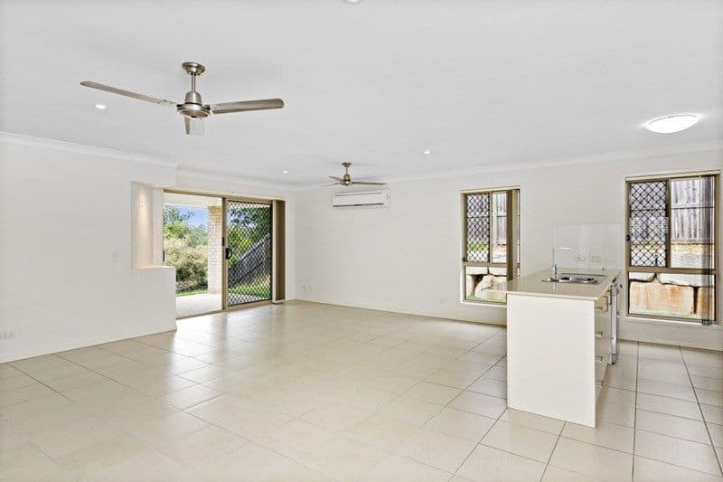 21 Nevron Drive, Bahrs Scrub QLD 4207, Bahrs Scrub - Thumbnail 2