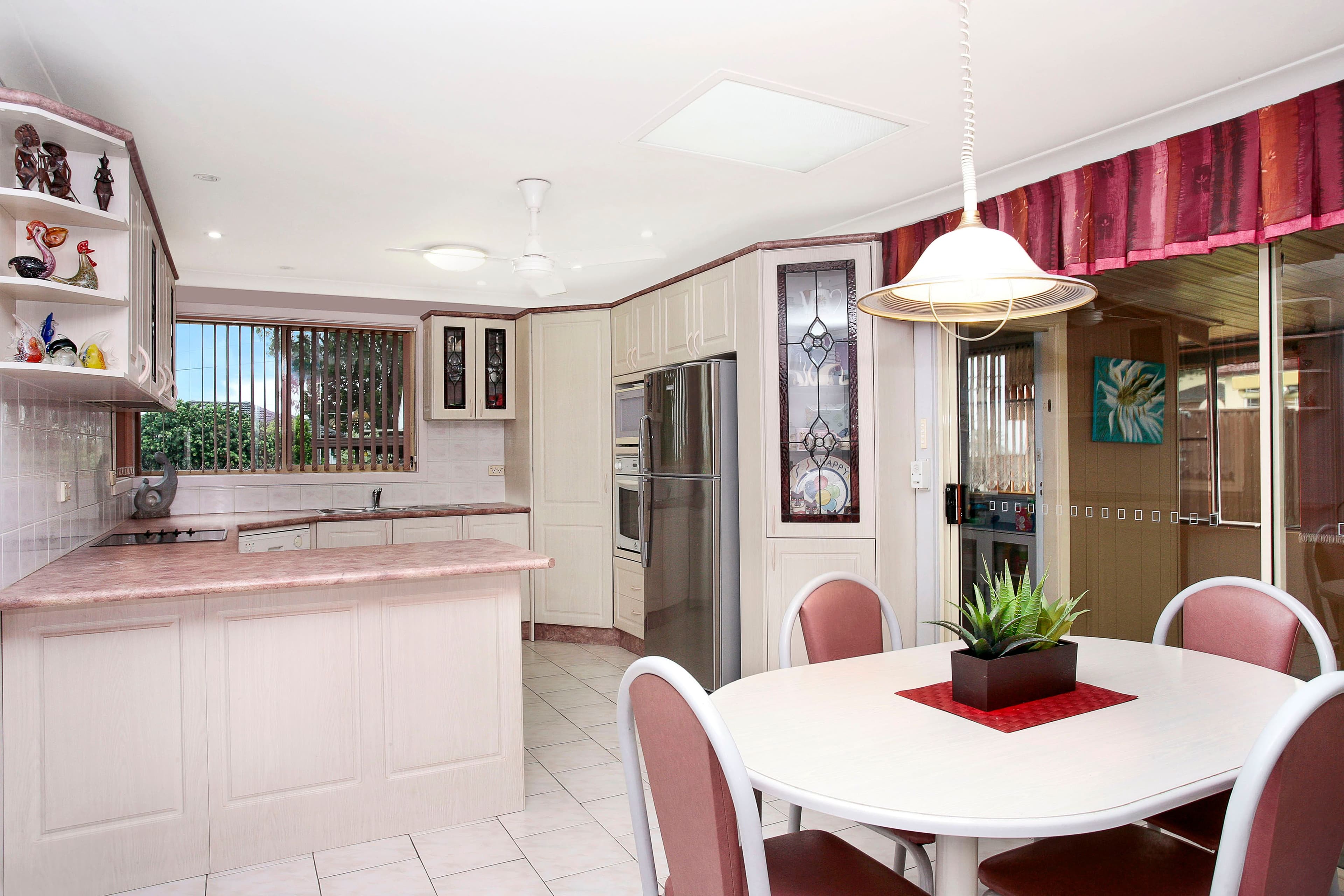 2 Bramley Street, Fairfield West - Thumbnail 2