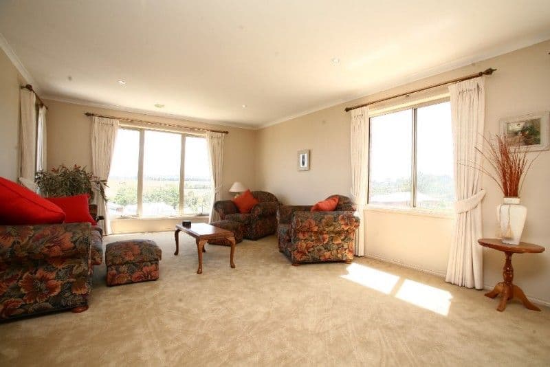 11-12 Bailey View Court, NARRE WARREN NORTH VIC 3804, Narre Warren North - Thumbnail 6