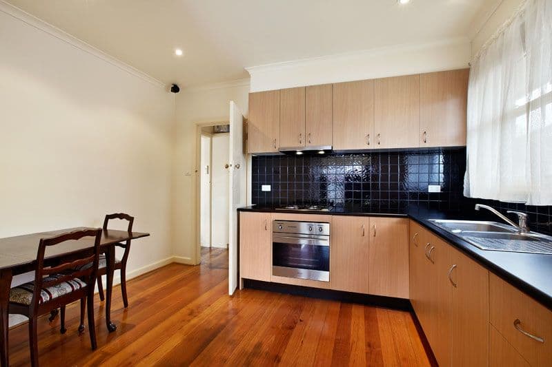 10 Adams Street, PRESTON VIC 3072, Preston - Thumbnail 3