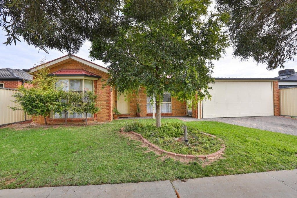 17 Durham Avenue, MILDURA VIC 3500, Mildura - Image 1