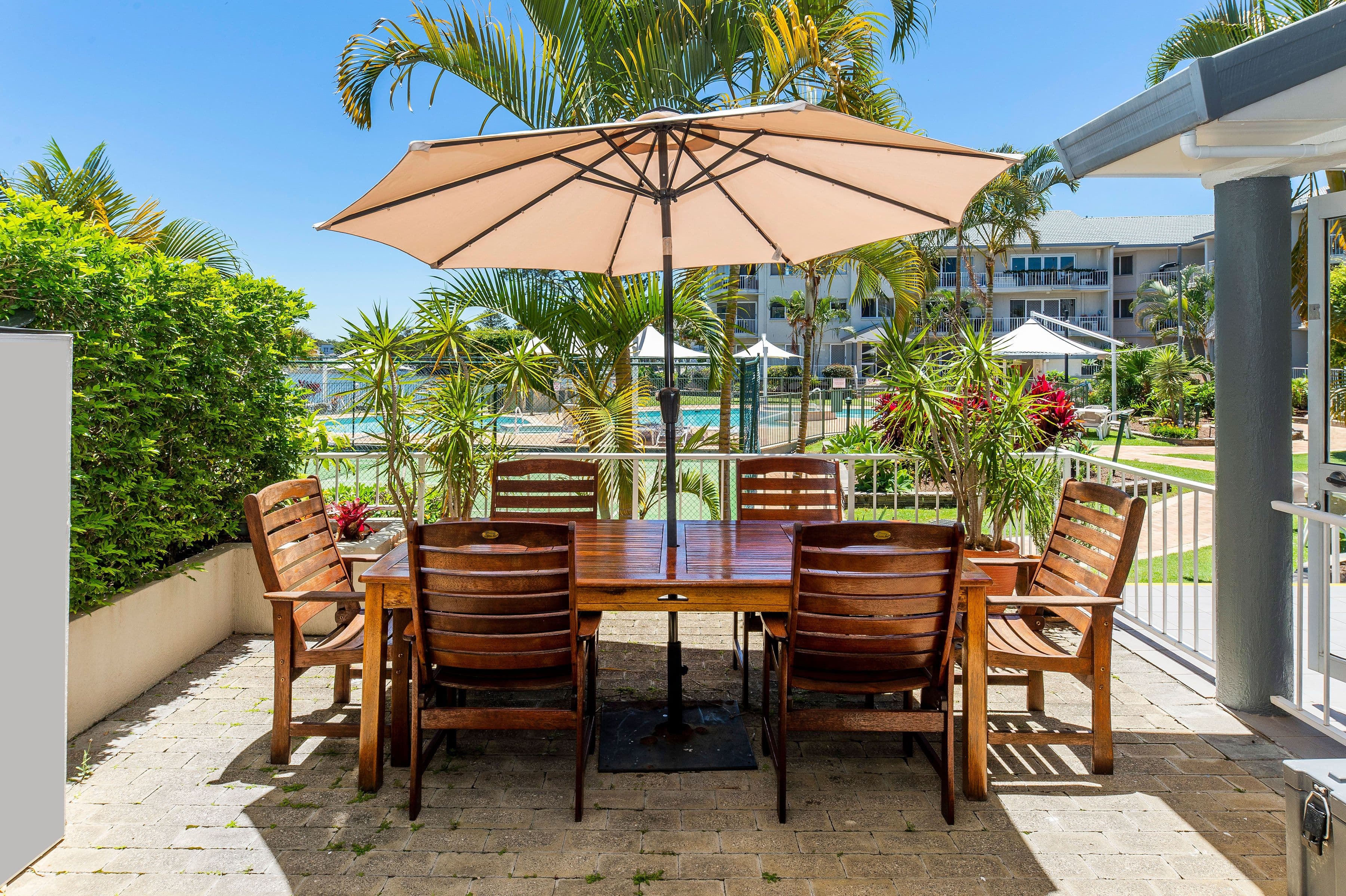 6 Back Street, Biggera Waters QLD 4216, Biggera Waters - Image 1