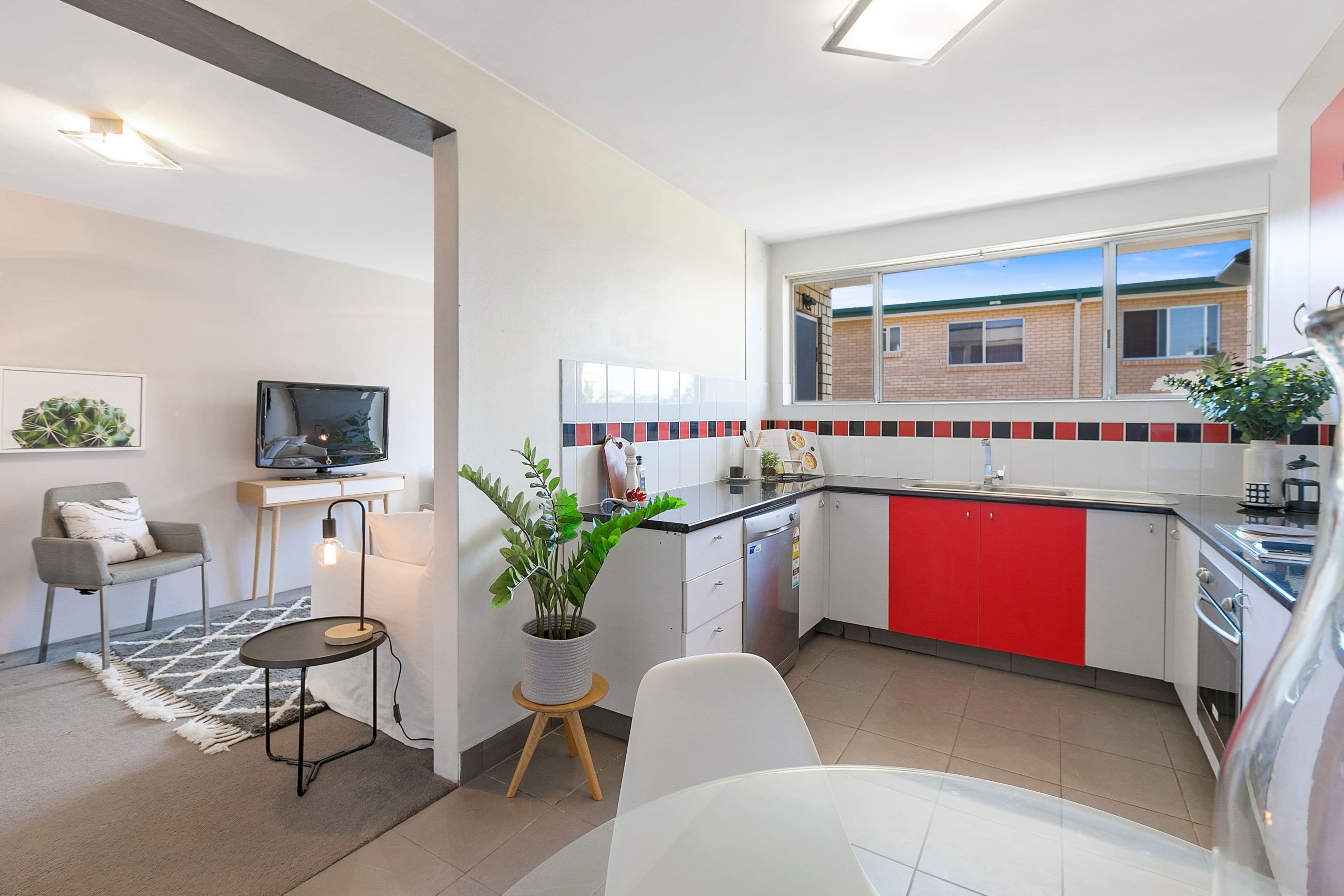 72 Kitchener Street, Coorparoo QLD 4151, Coorparoo - Thumbnail 7