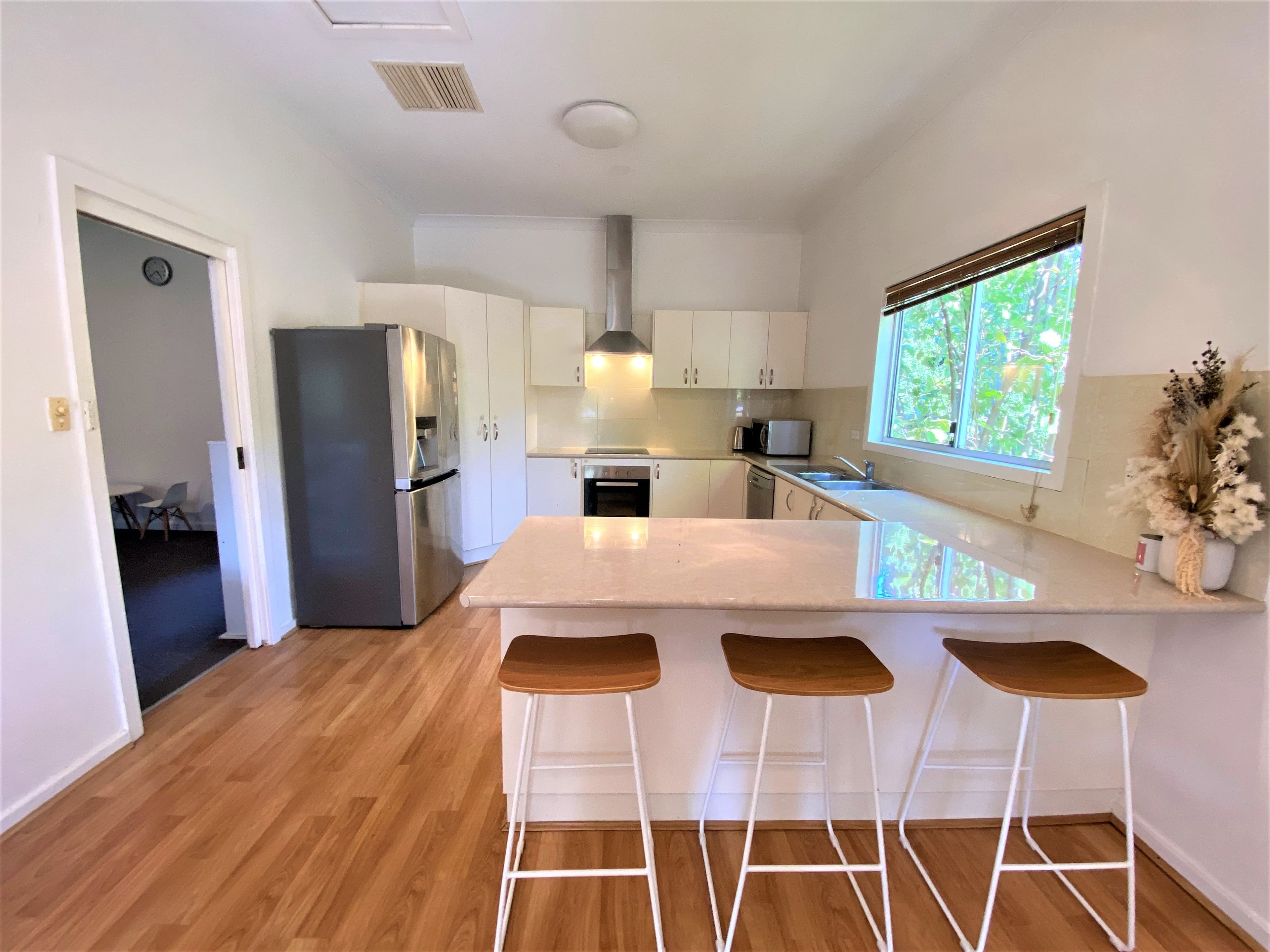 64 Binalong Street, Young NSW 2594, Young - Thumbnail 3