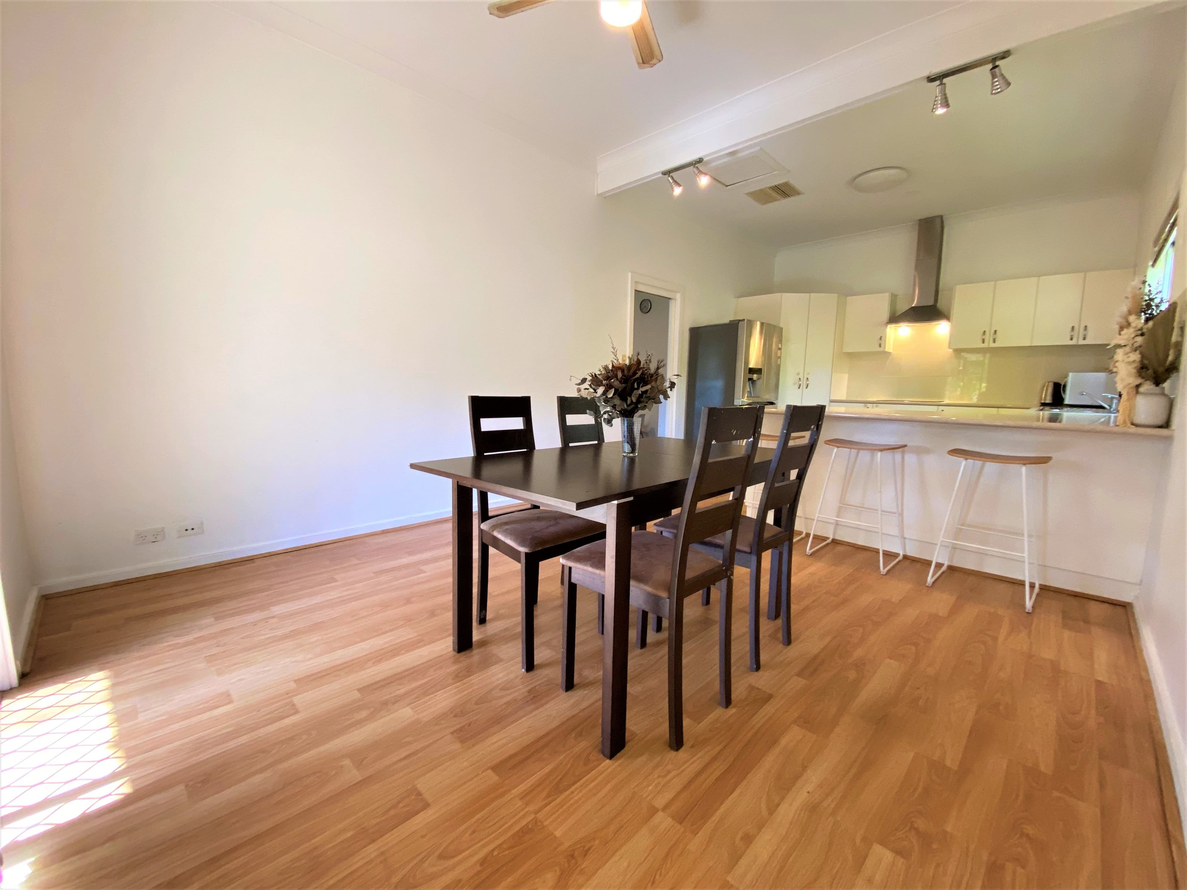 64 Binalong Street, Young NSW 2594, Young - Thumbnail 5