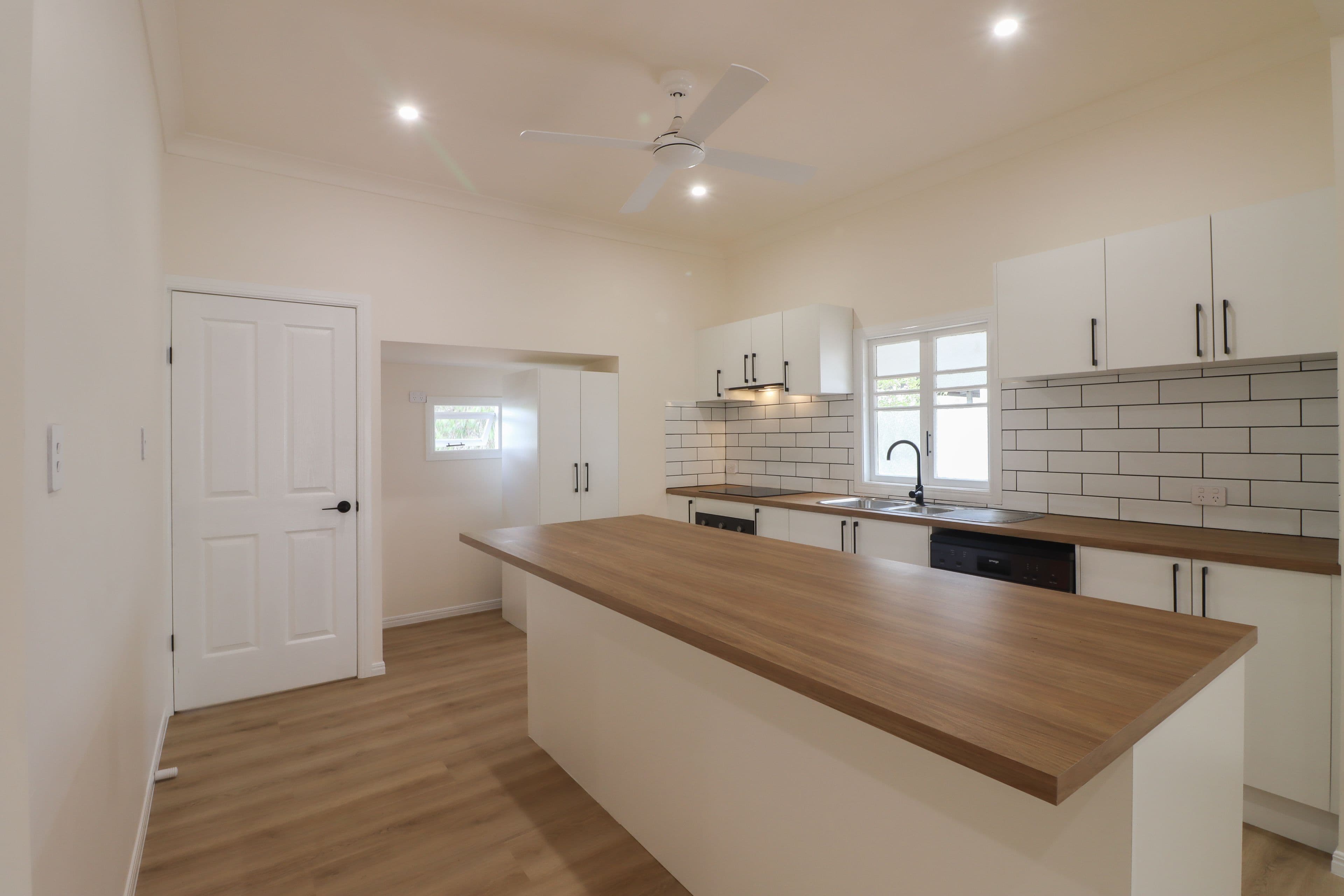 12 Stafford Street, Booval QLD 4304, Booval - Thumbnail 8