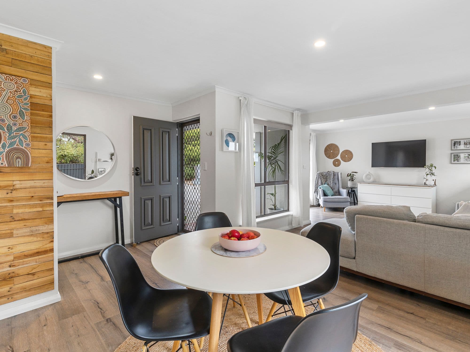 3 Jacqueline Avenue, Woodcroft SA 5162, Woodcroft - Thumbnail 3