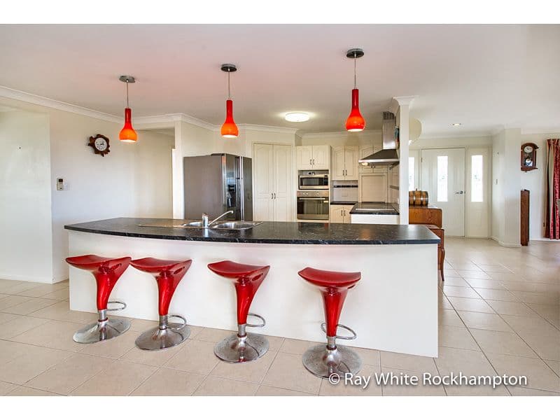 13 Trenwith Terrace, Rockyview QLD 4701, Rockyview - Thumbnail 7