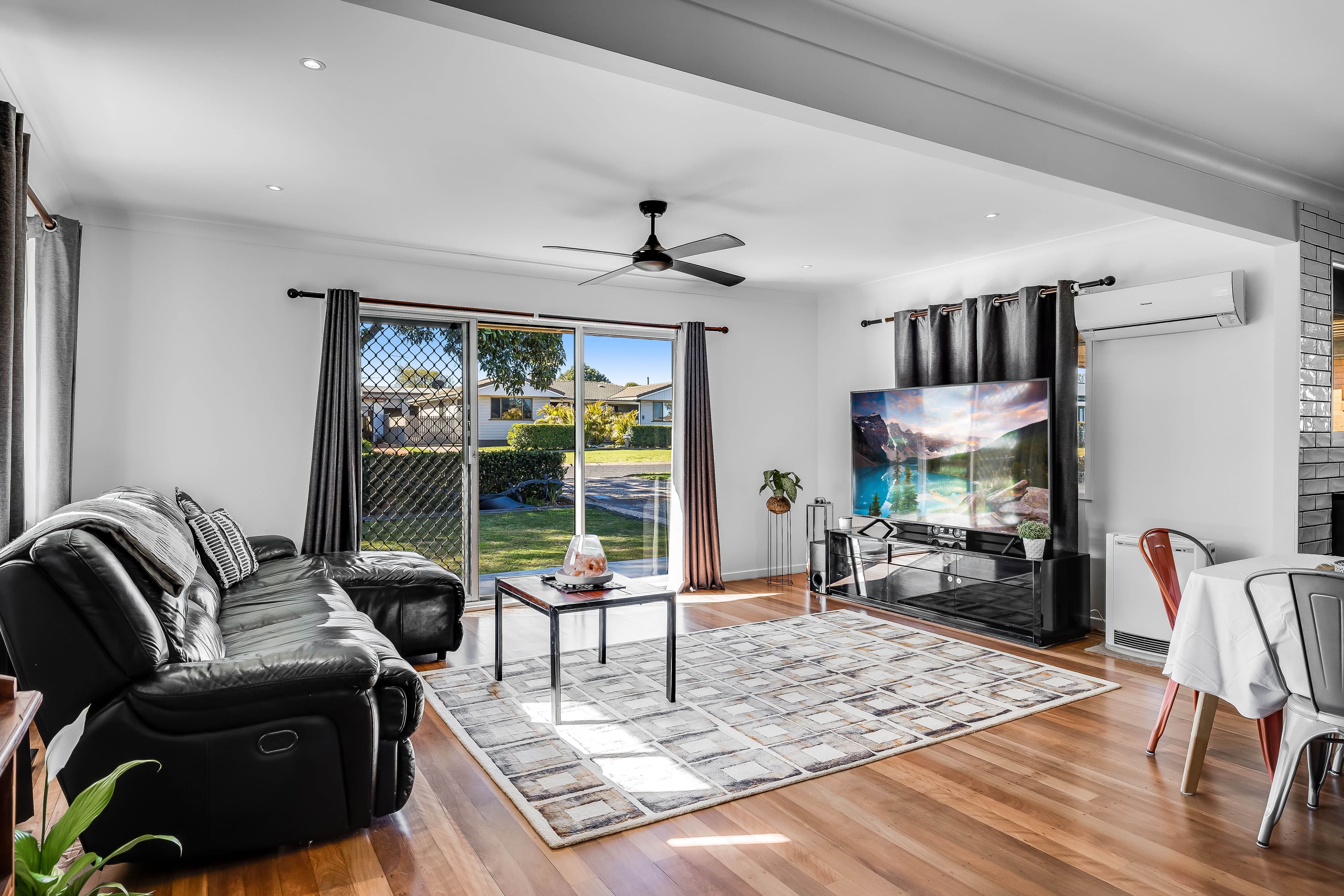 4 Brookes Street, Biggenden QLD 4621, Biggenden - Thumbnail 2
