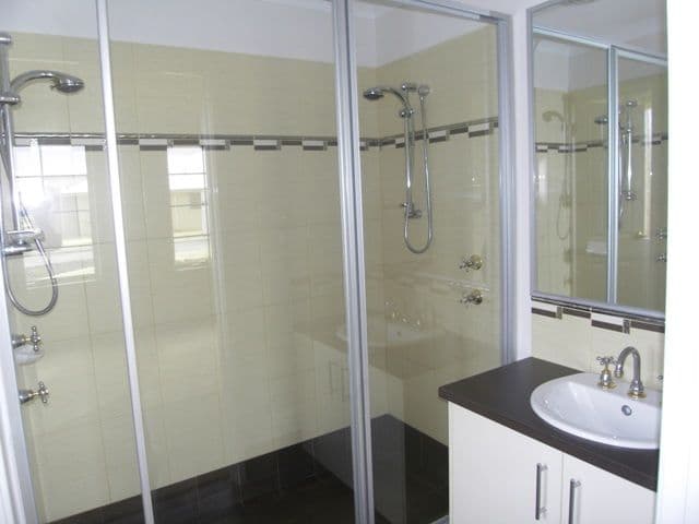 15 Jefferson Way, PIARA WATERS WA 6112, Piara Waters - Thumbnail 5