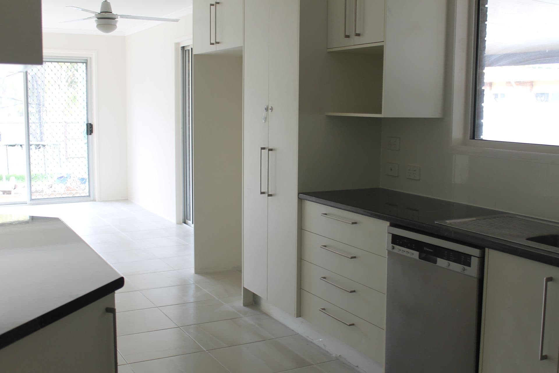 1 Claverton Drive, Deception Bay QLD 4508, Deception Bay - Thumbnail 5