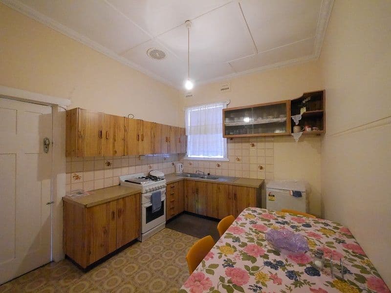 56 Liverpool Street, Cowra - Thumbnail 2