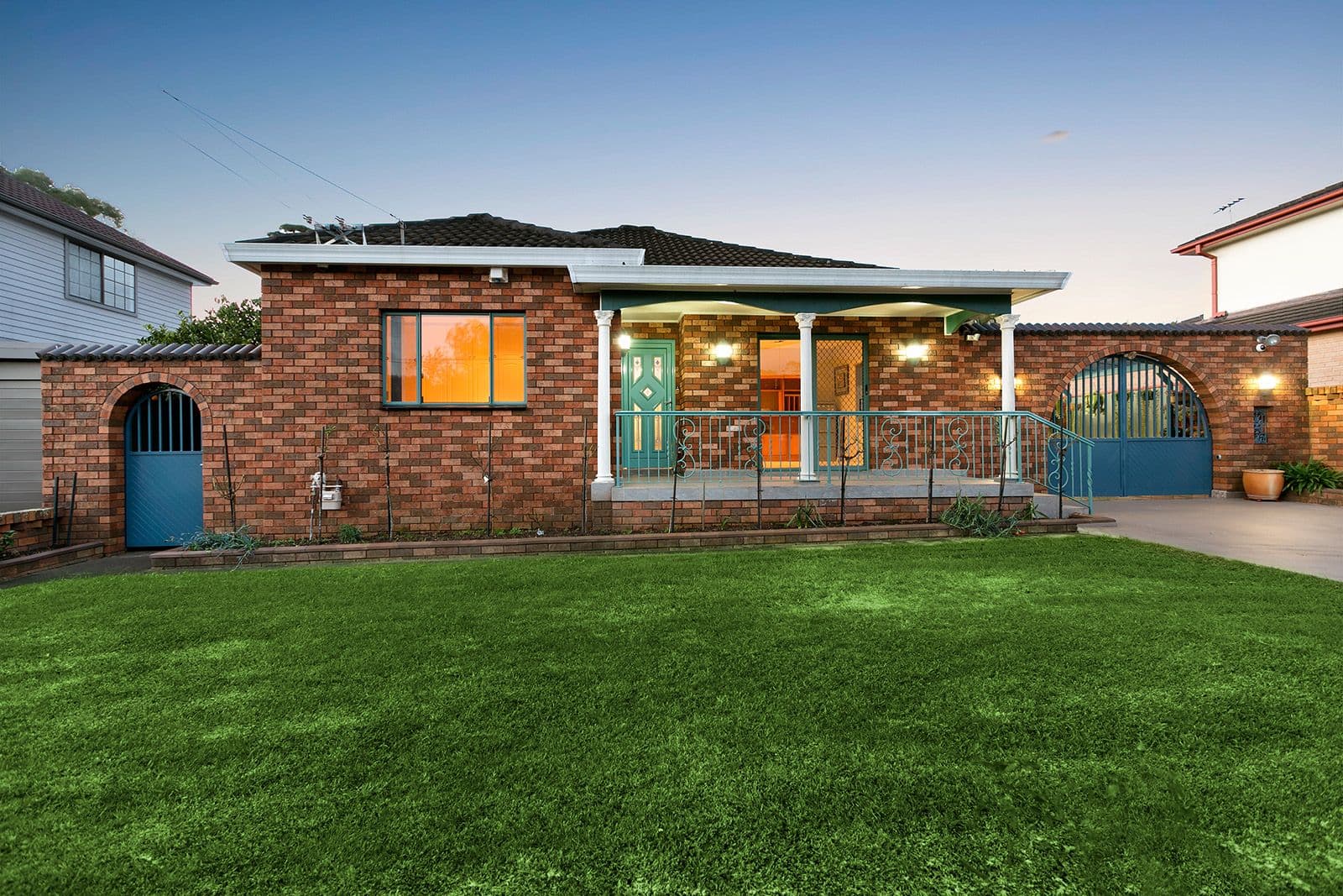 7 Crescent Road, Caringbah South - Image 1