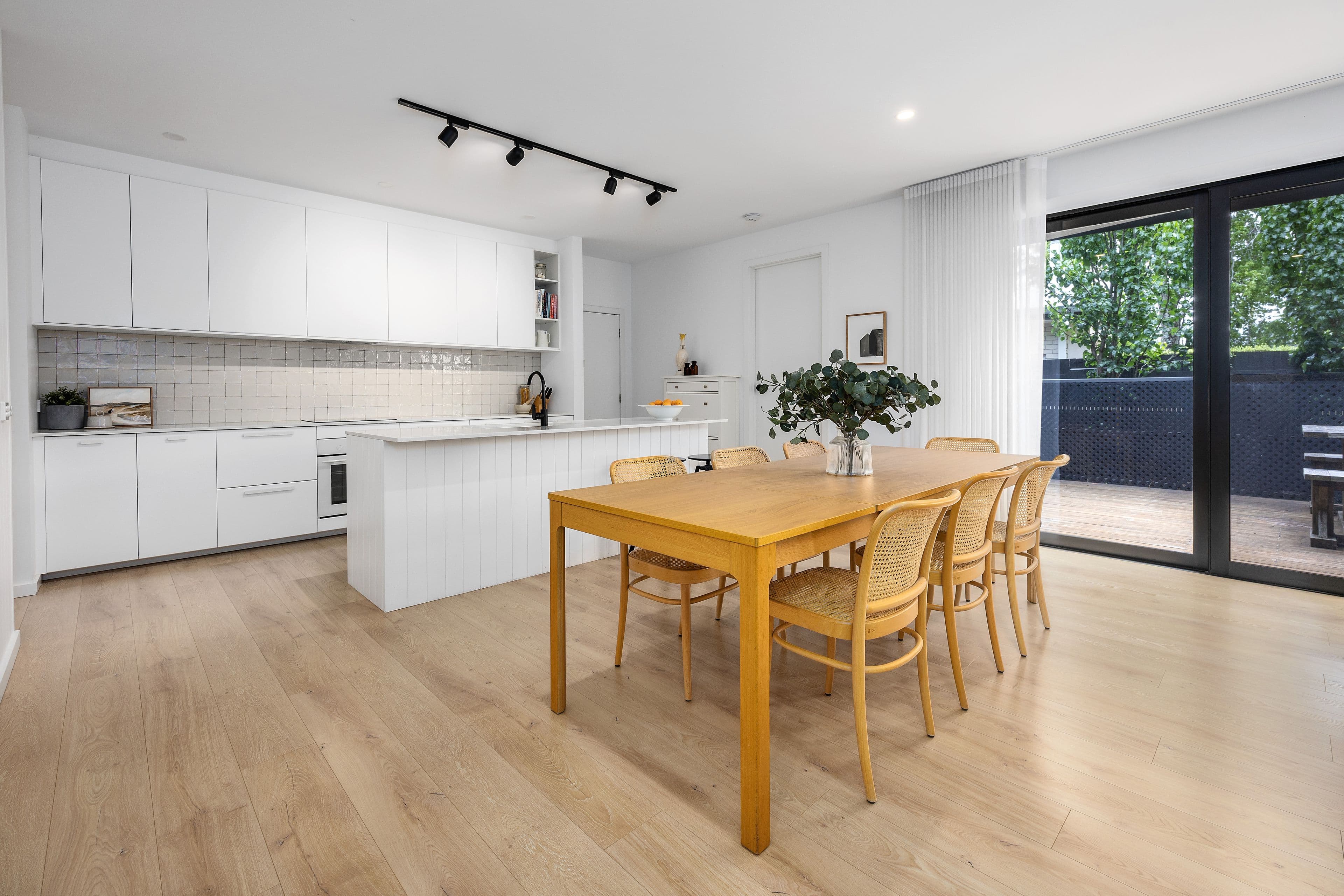 8 Koorong Avenue, Rosebud VIC 3939, Rosebud - Thumbnail 4