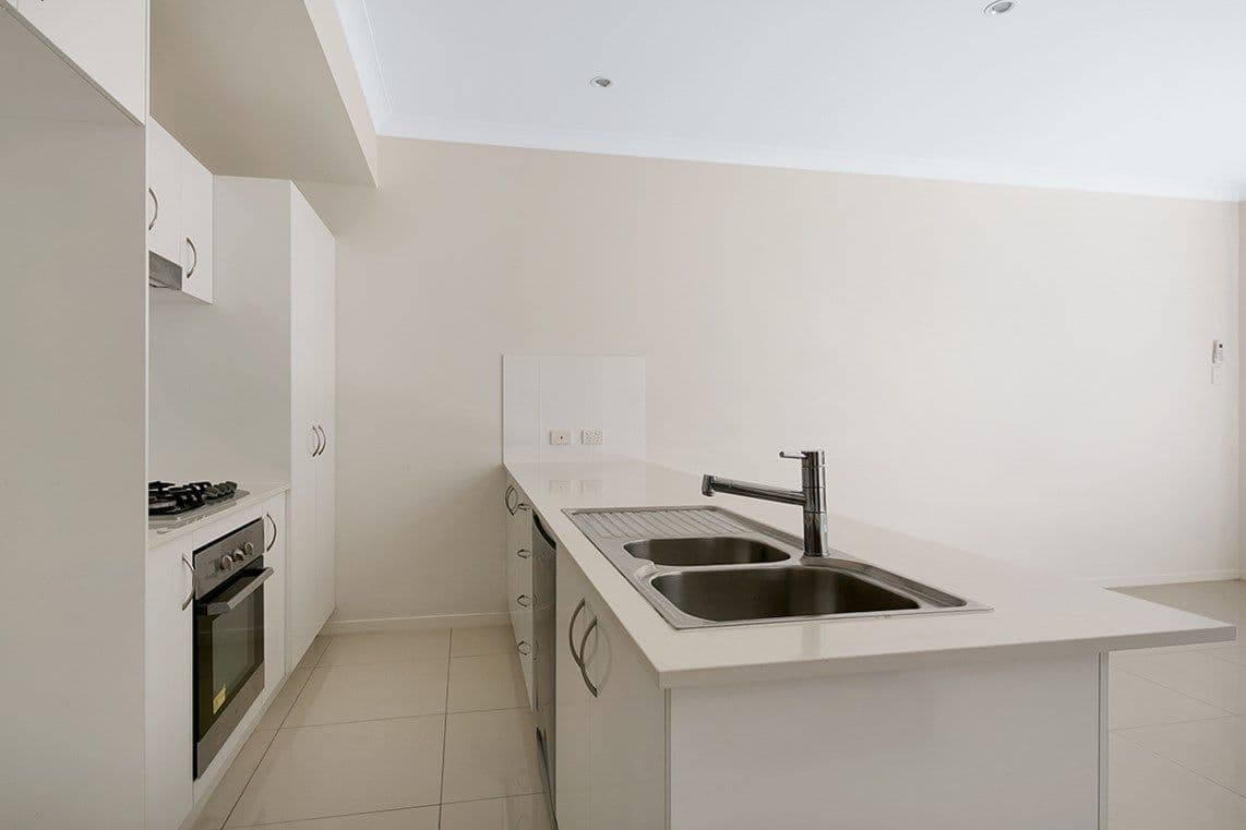 18 Palmer Street, Greenslopes QLD 4120, Greenslopes - Thumbnail 4