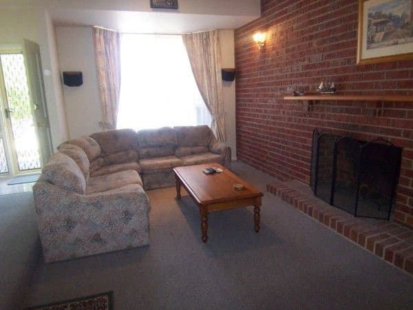 5 Clover Place, CARRUM DOWNS VIC 3201, Carrum Downs - Thumbnail 4
