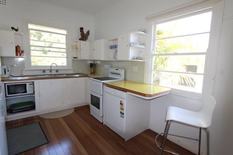 16 Gardner Avenue, LISMORE NSW 2480, Lismore - Thumbnail 2