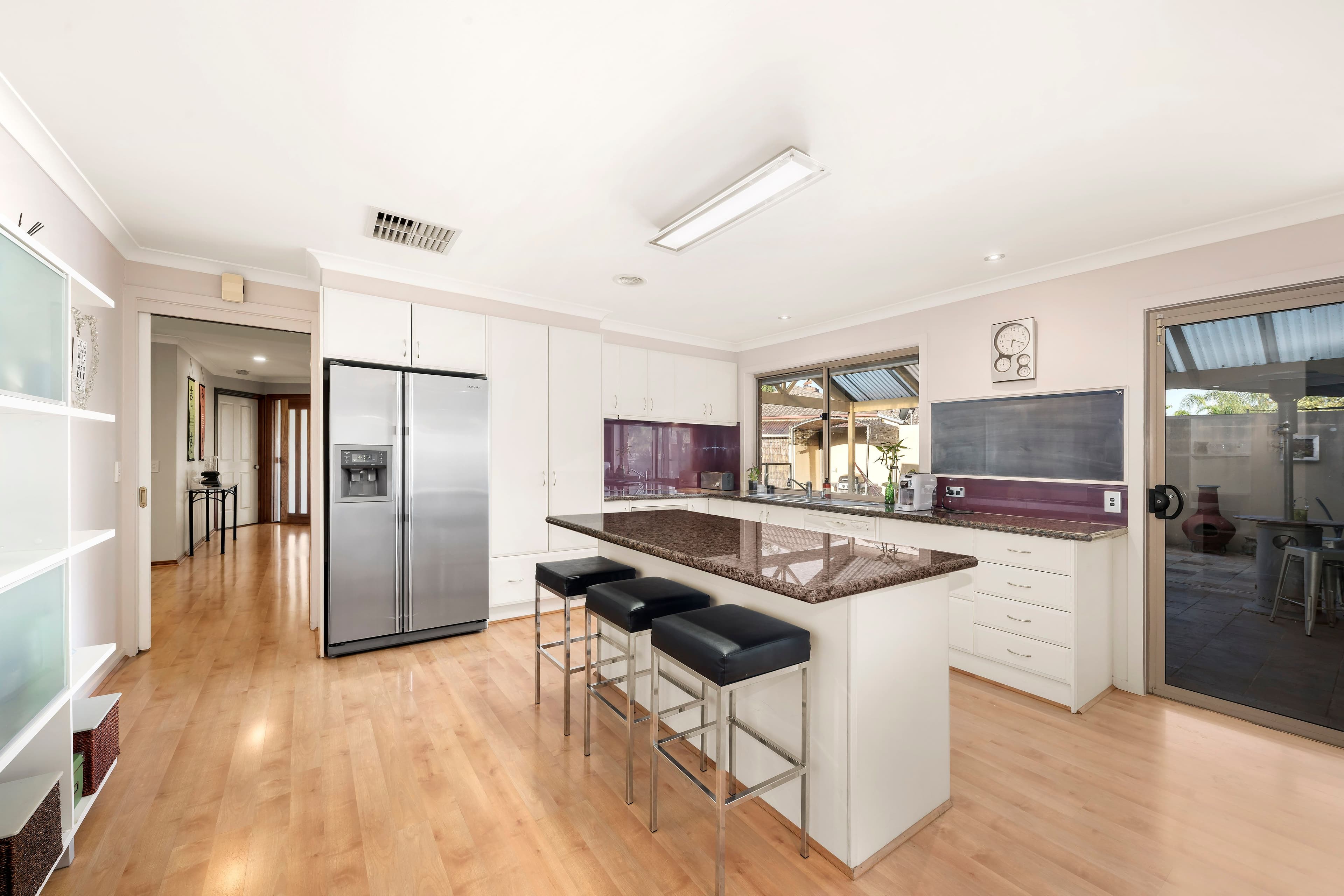9 Minya Court, Rowville VIC 3178, Rowville - Thumbnail 2