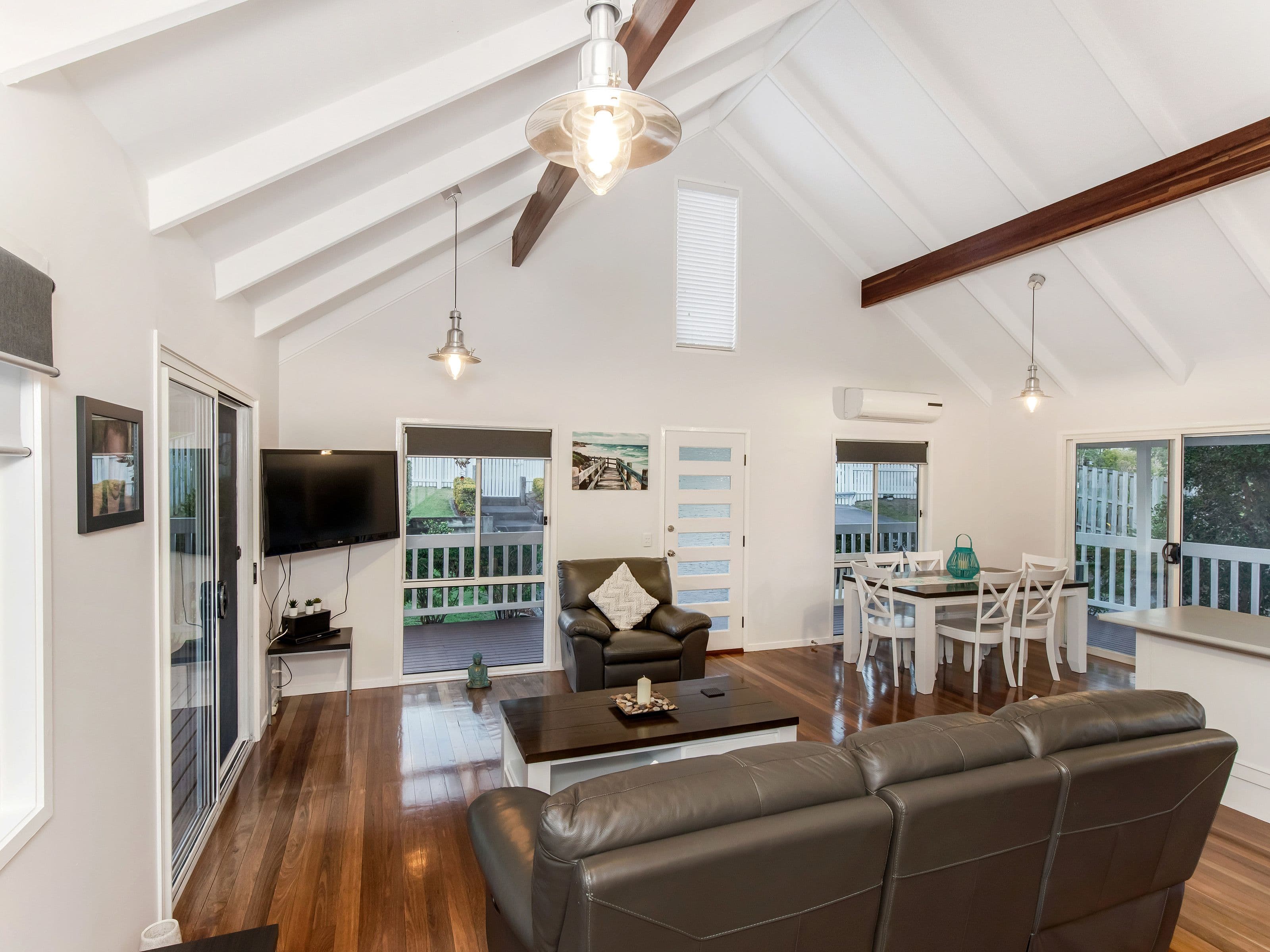 15 Austral Crescent, Pacific Pines QLD 4211, Pacific Pines - Thumbnail 6