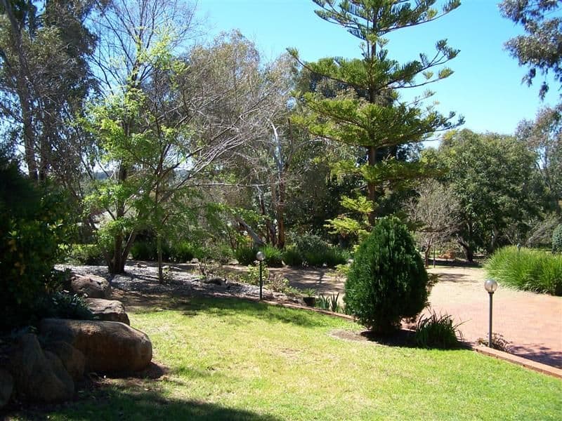 14 Pine Knoll Drive, DUBBO NSW 2830, Dubbo - Thumbnail 7