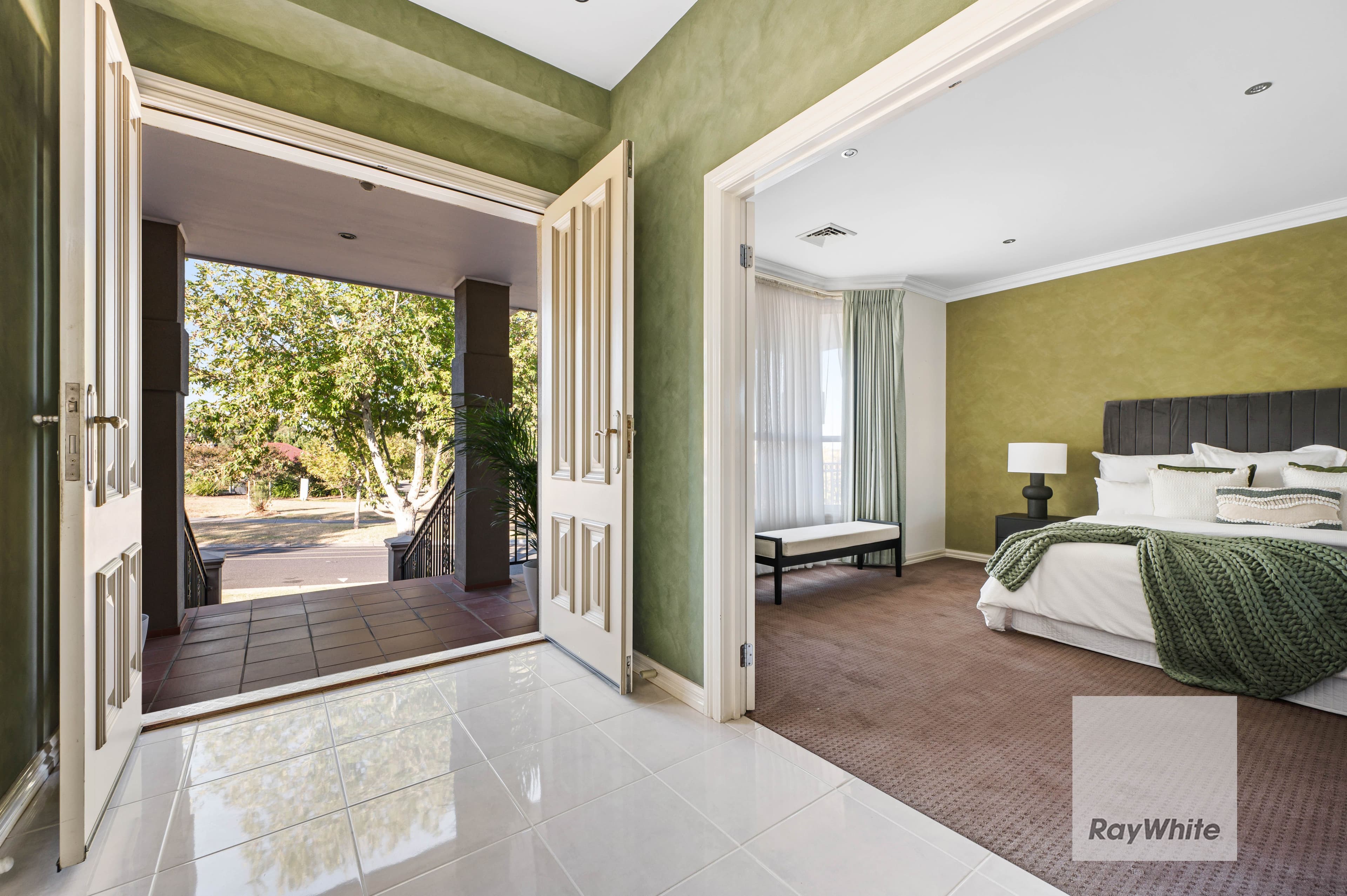 48 Haddon Hall Drive, Attwood VIC 3049, Attwood - Thumbnail 4