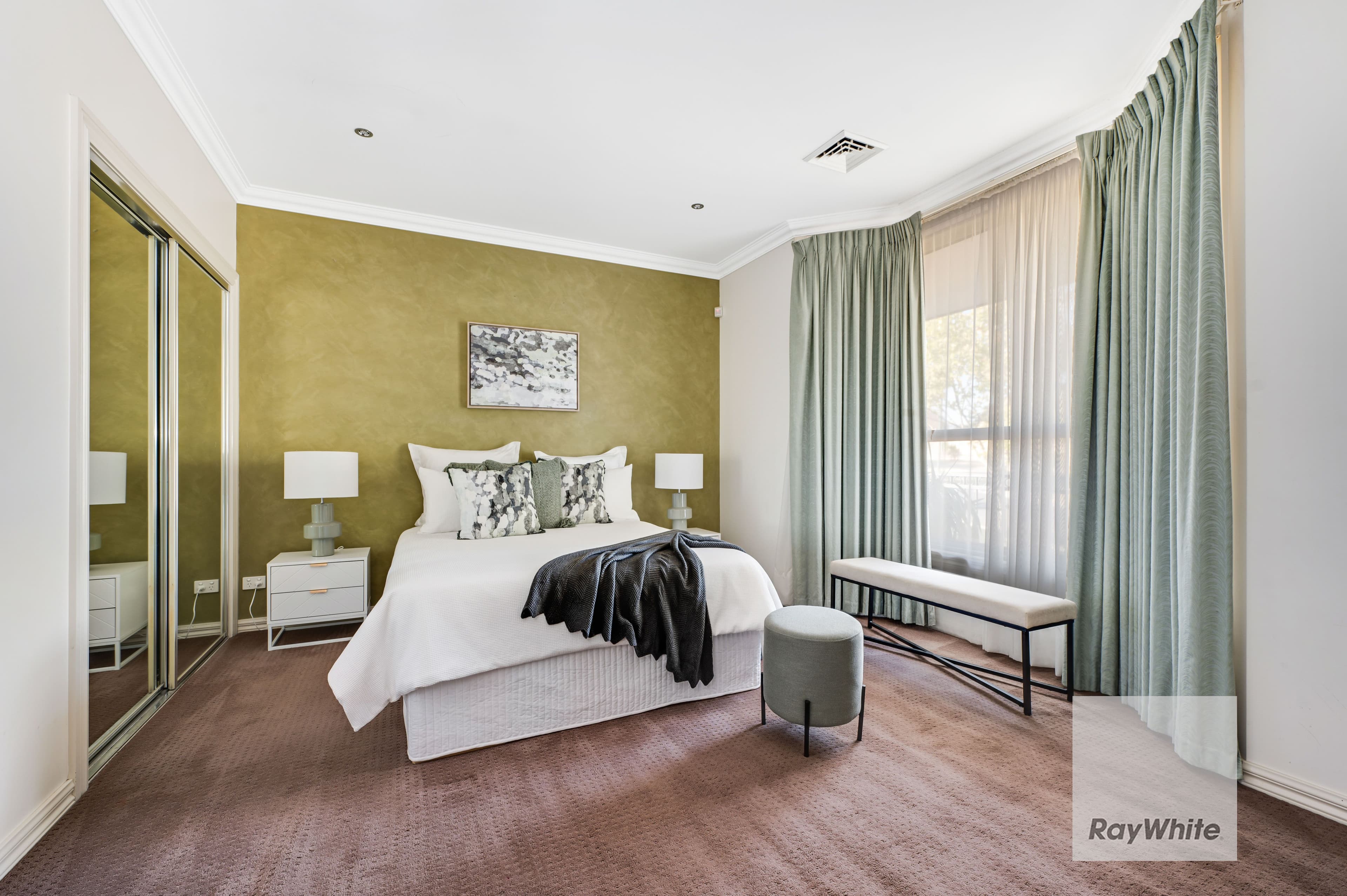 48 Haddon Hall Drive, Attwood VIC 3049, Attwood - Thumbnail 6