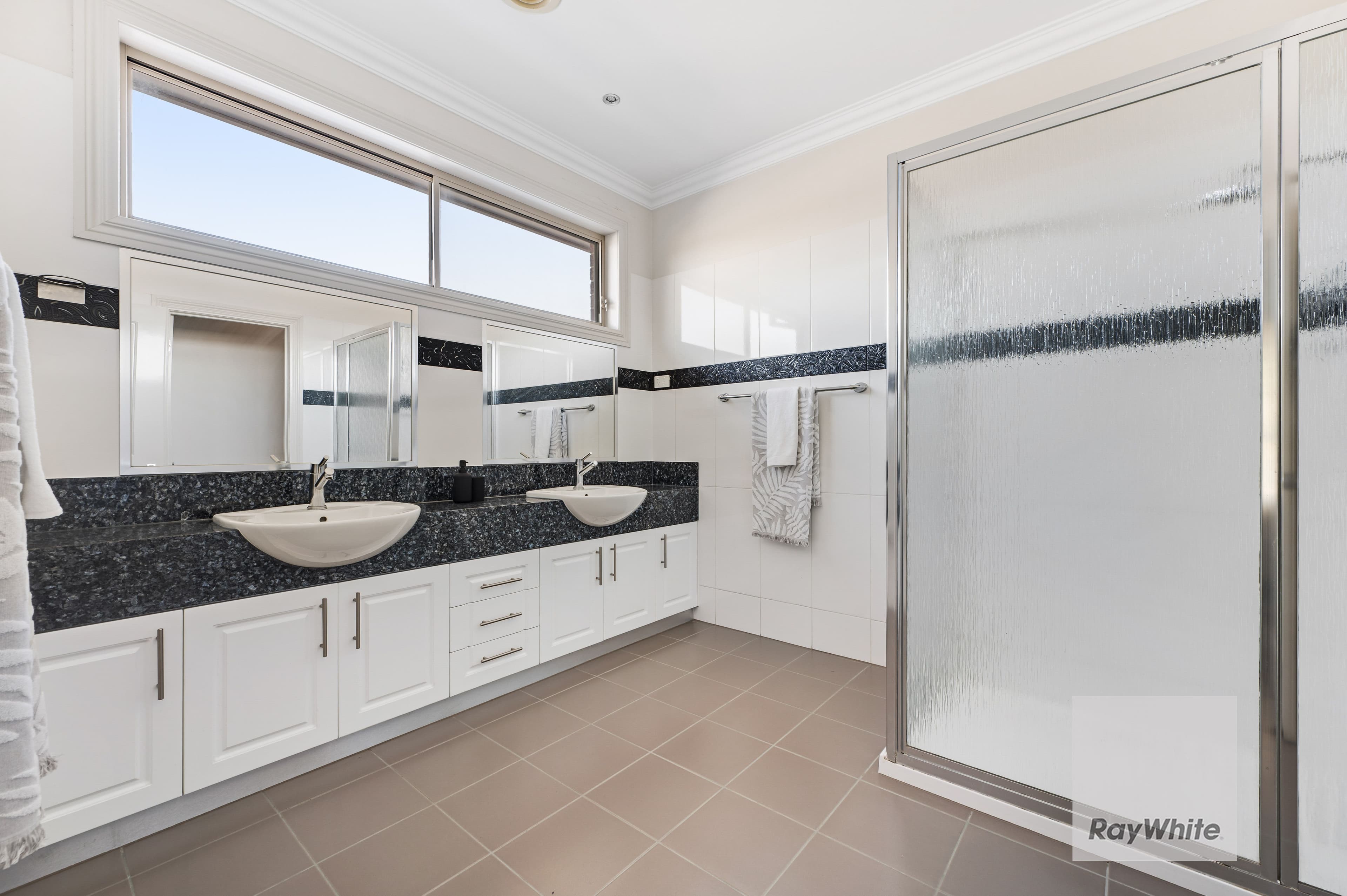 48 Haddon Hall Drive, Attwood VIC 3049, Attwood - Thumbnail 7