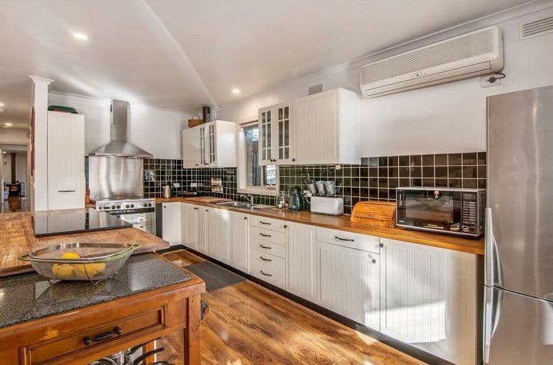 203 Eastbourne Road, Rosebud VIC 3939, Rosebud - Thumbnail 3