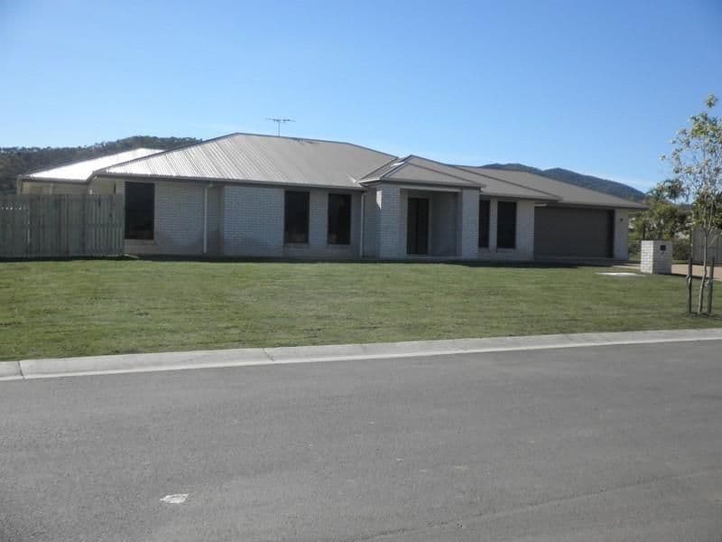 2 Lace Flower Court, NORMAN GARDENS QLD 4701, Norman Gardens - Image 1