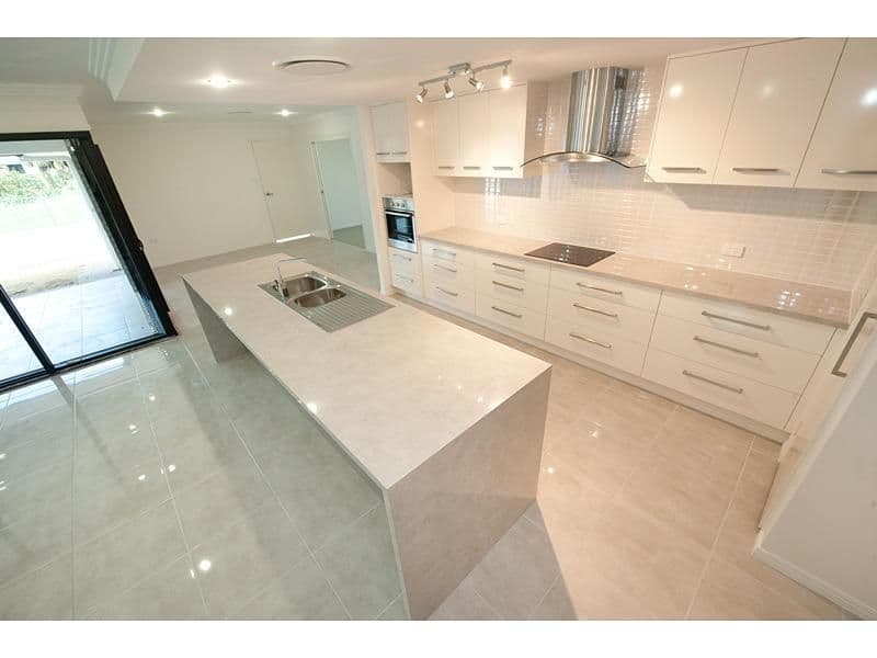 2 Lace Flower Court, NORMAN GARDENS QLD 4701, Norman Gardens - Thumbnail 2