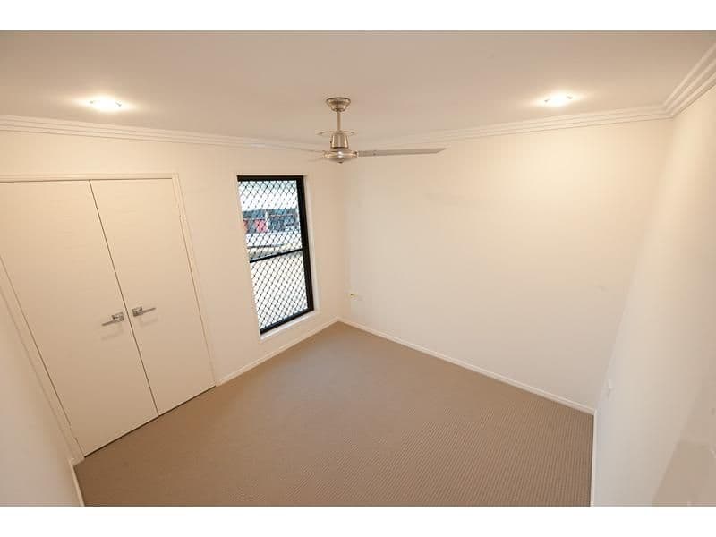 2 Lace Flower Court, NORMAN GARDENS QLD 4701, Norman Gardens - Thumbnail 5