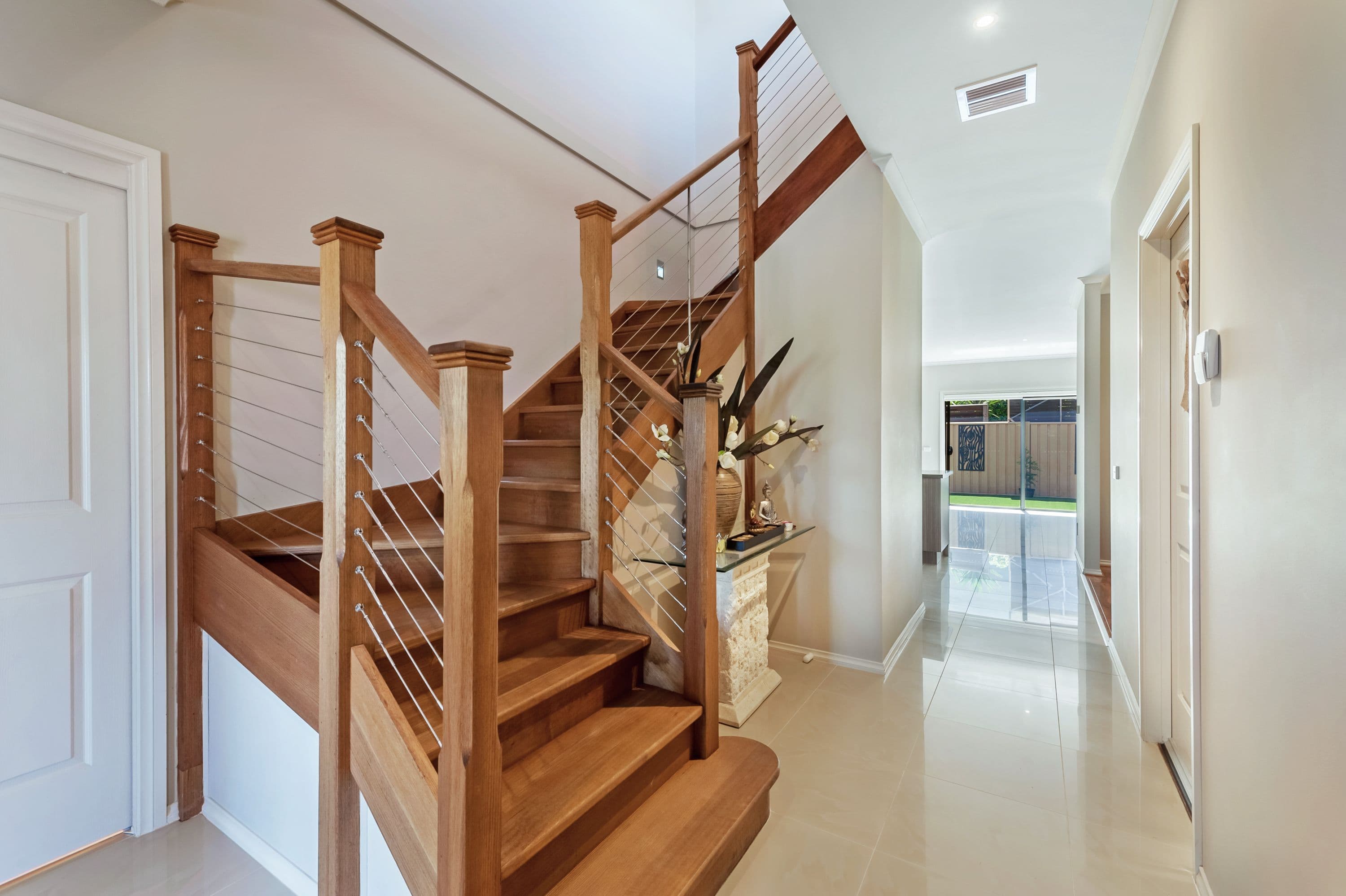 9 Irwin Gardens, Caroline Springs VIC 3023, Caroline Springs - Thumbnail 3
