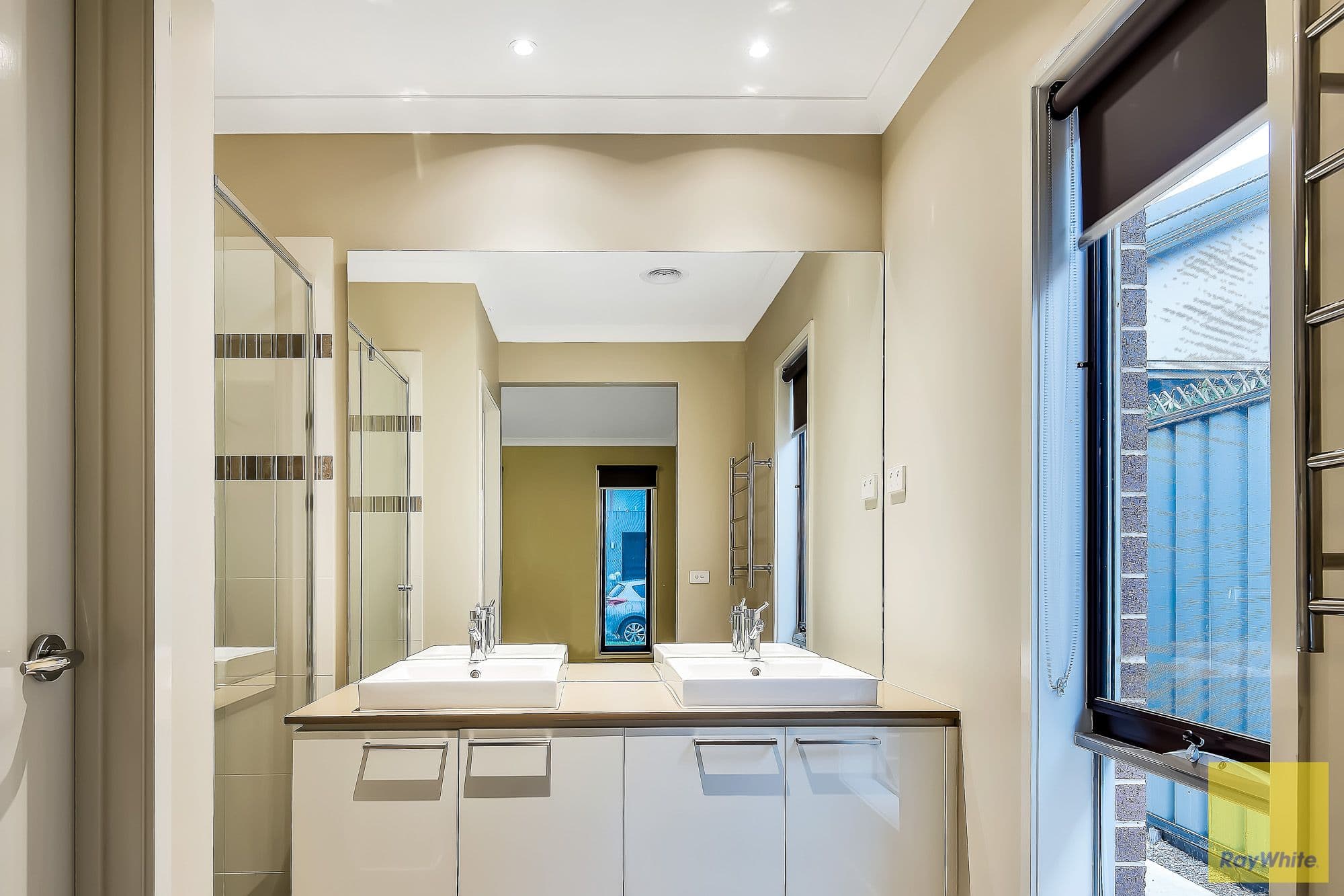 20 Lambourne Avenue, Truganina VIC 3029, Truganina - Thumbnail 3
