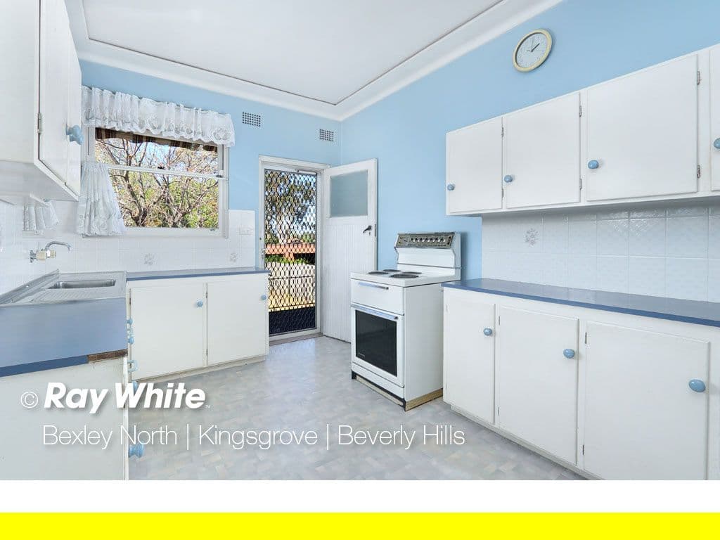 43 Cooloongatta Road, Beverly Hills - Thumbnail 5