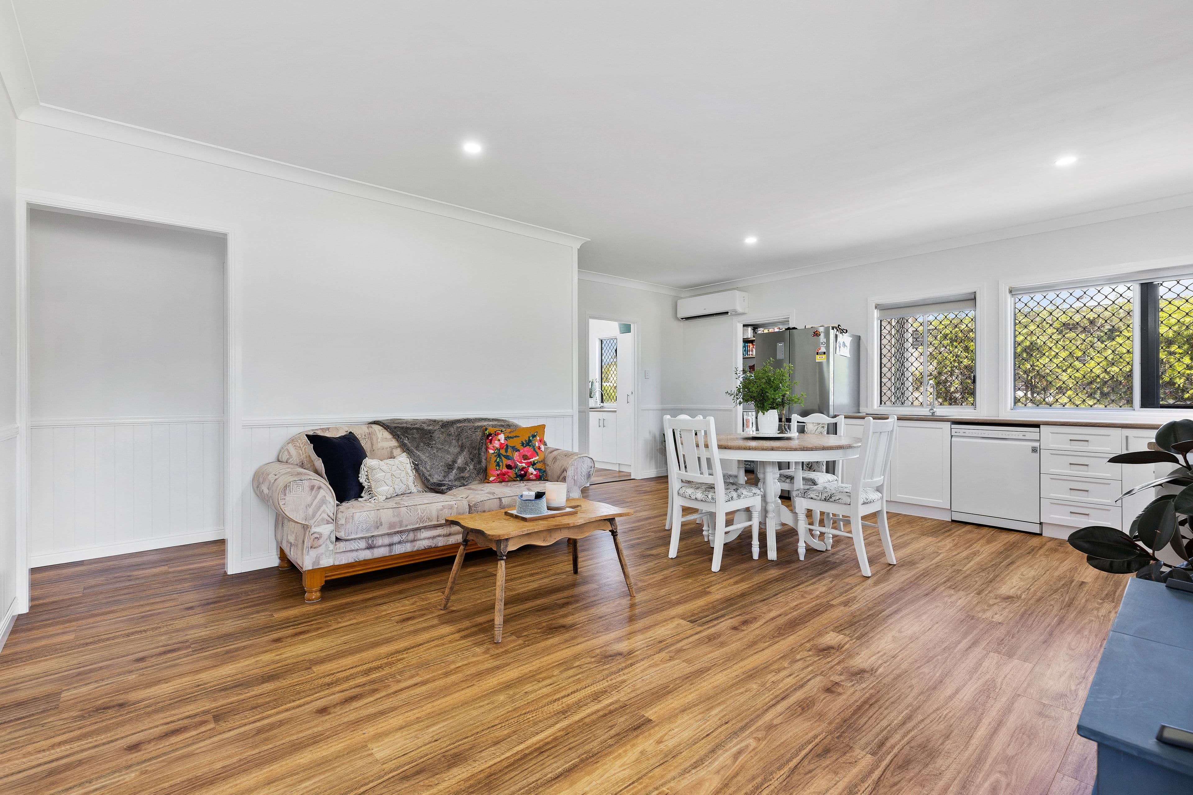 14 Cooper Street, Pittsworth QLD 4356, Pittsworth - Thumbnail 3